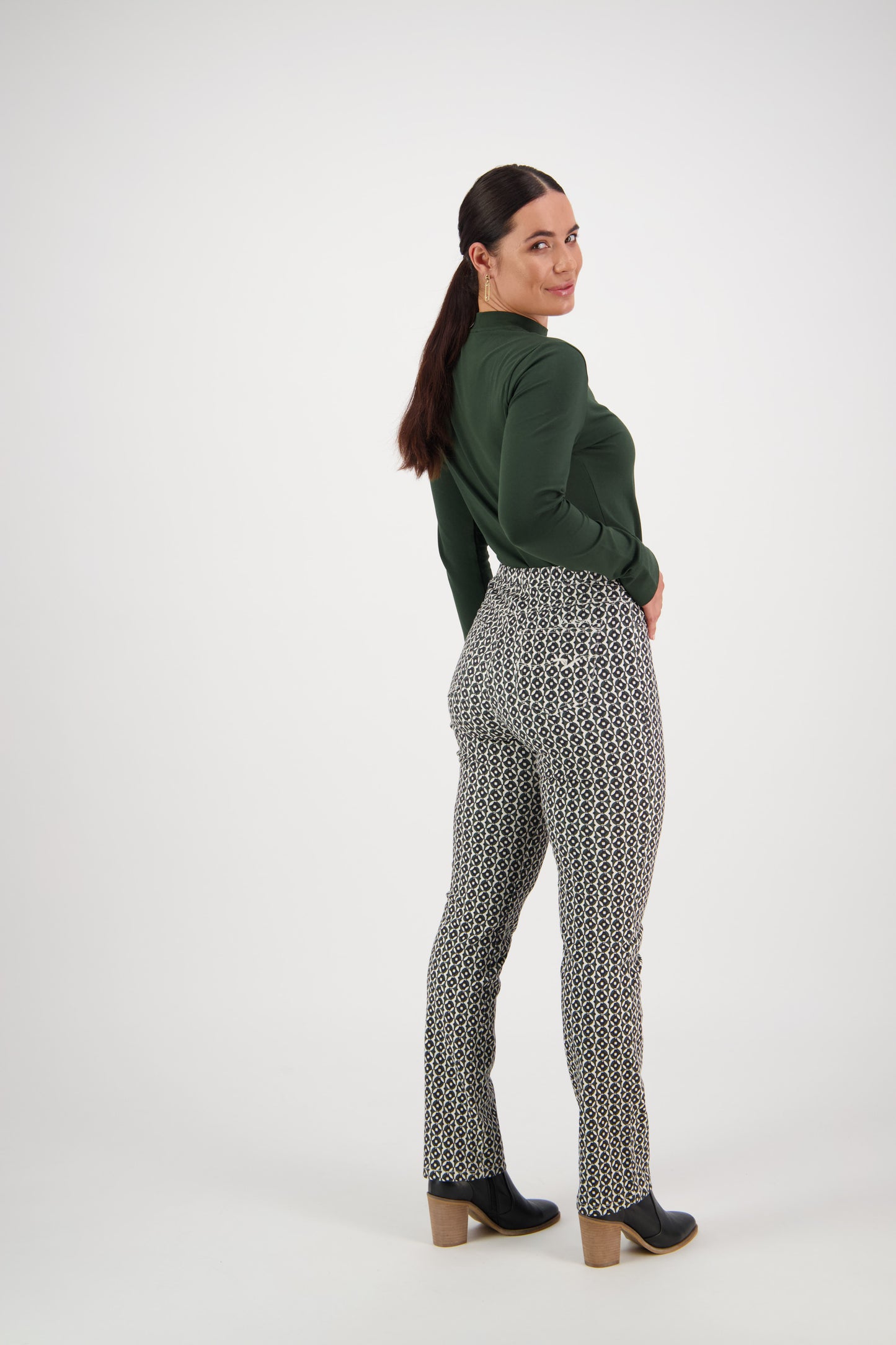 234A Vault - Slim Leg Full Length Printed Pull On - Vassalli