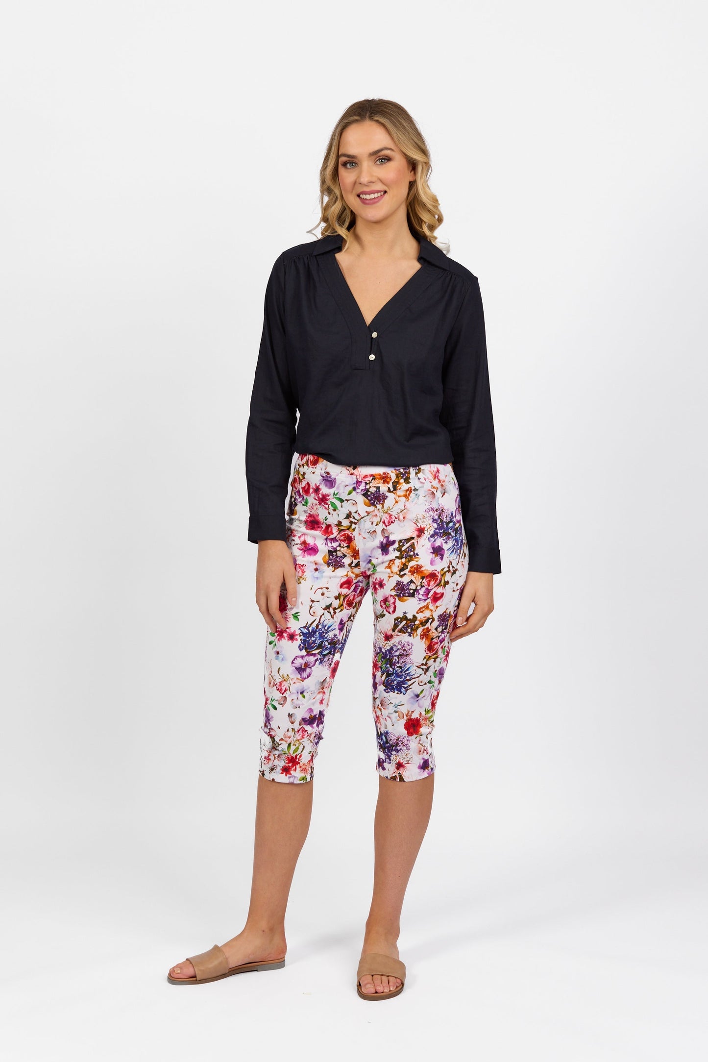 261LW Burst - Printed Skinny Leg 3/4 Length Lightweight Pull On