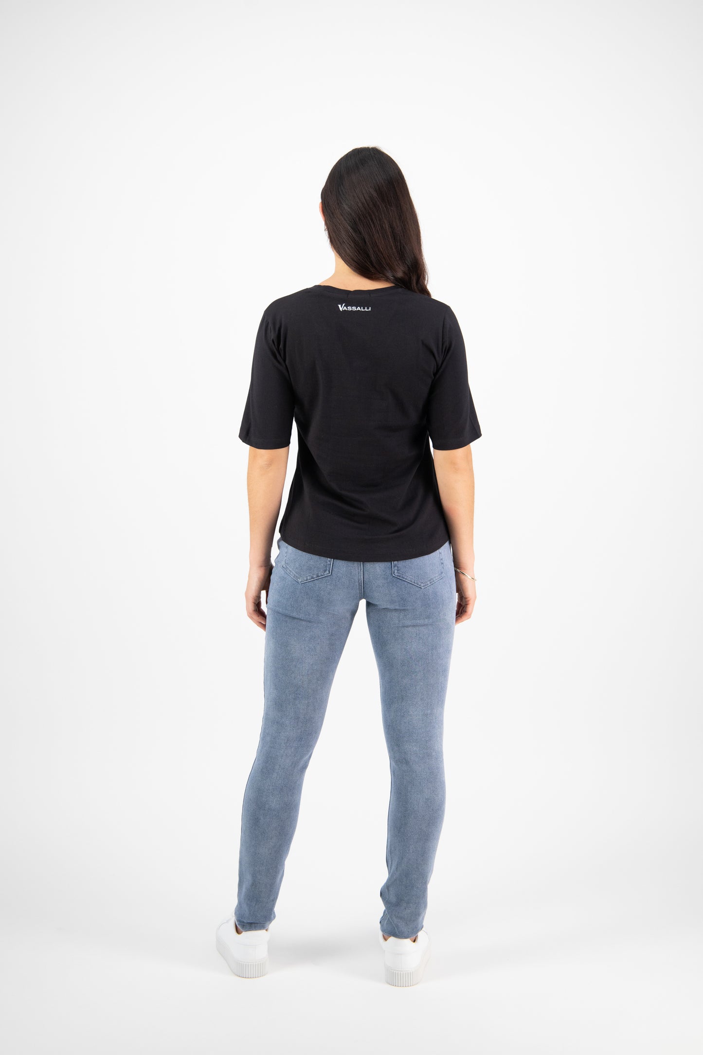 3333 Black - V-Neck Tee - Vassalli