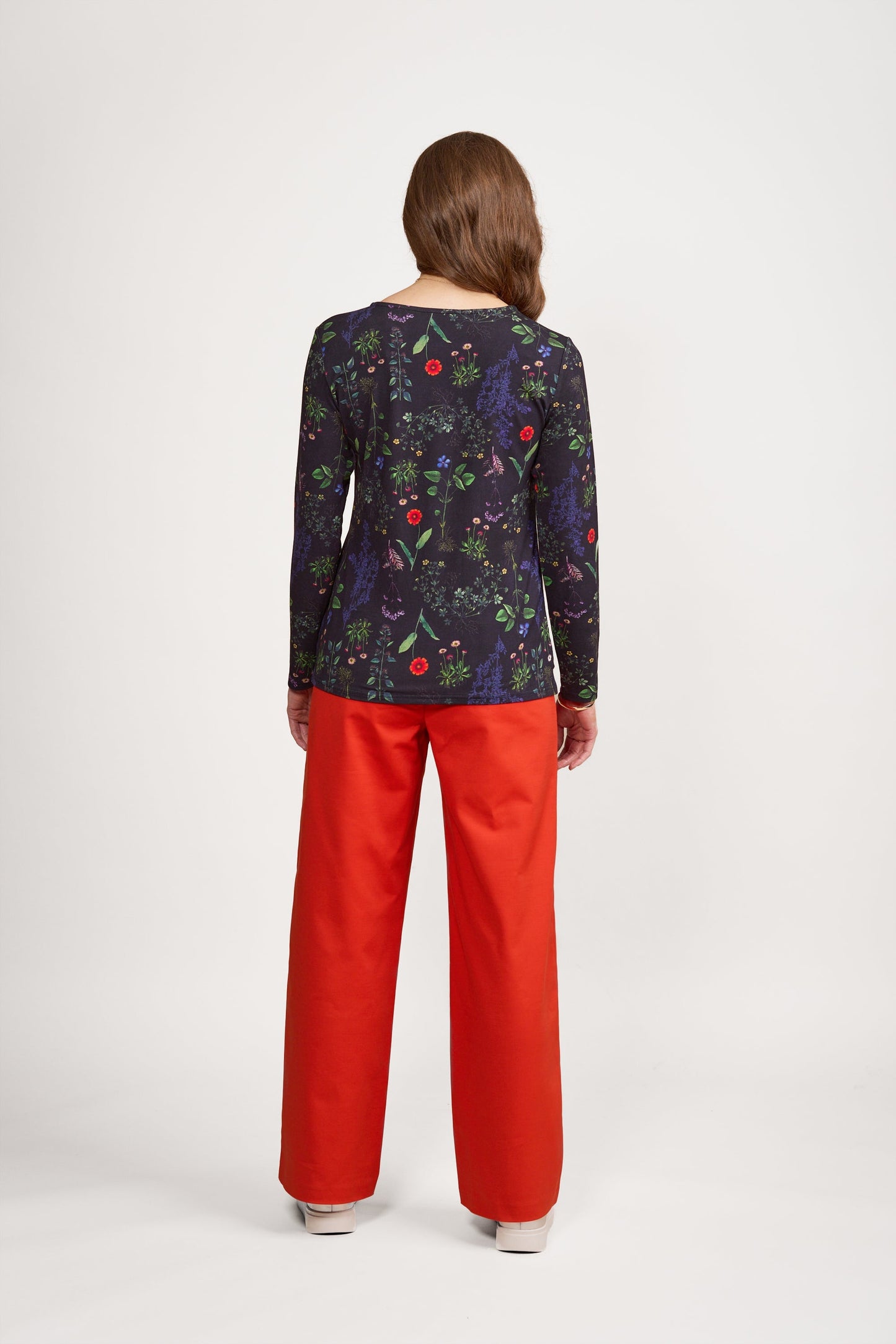 4310 Halo - Long Sleeve Round Neck Top - Vassalli
