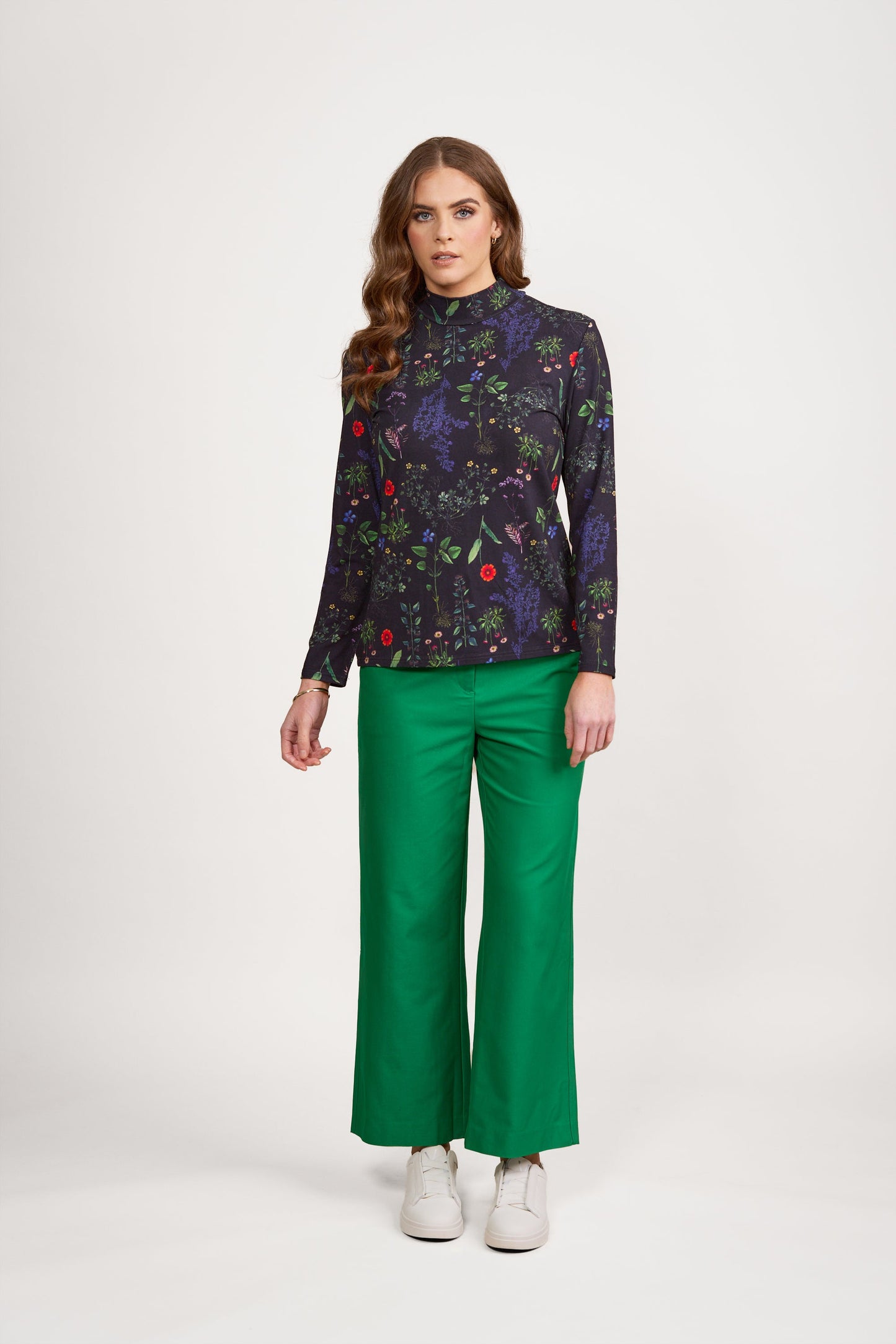 4344 Halo - Long Sleeve Top with High Neck - Vassalli