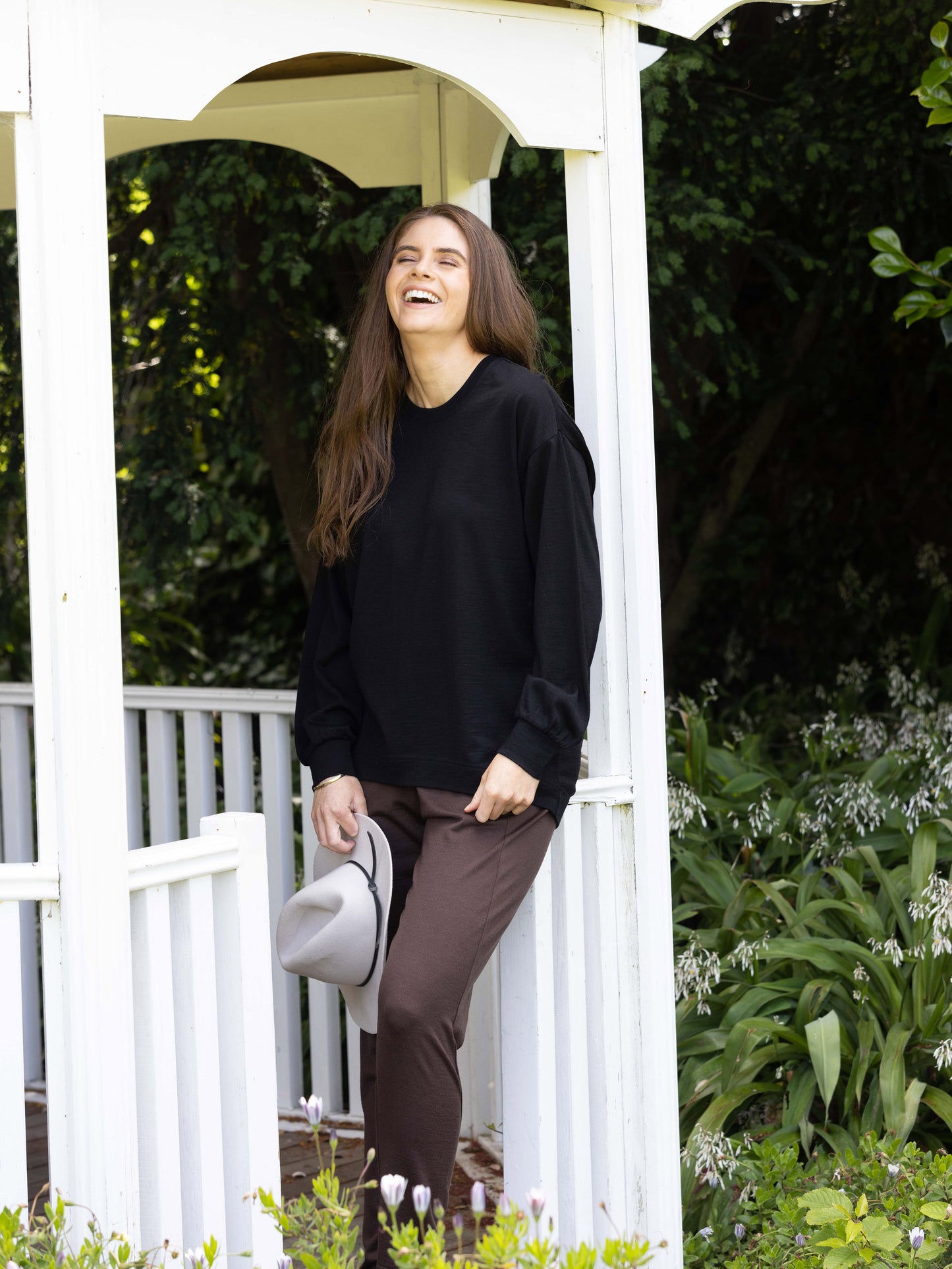 4391 Black - 100% Merino Round Neck Drop Shoulder Top - Vassalli