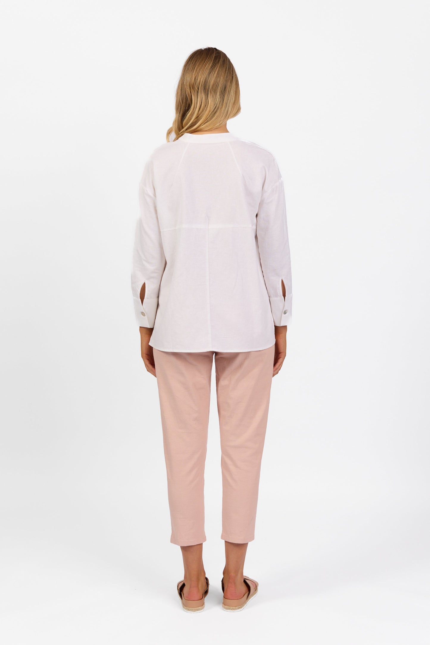 4450 White - Plain Long Sleeve Chinese Collar Shirt with Side Hem Insert - Vassalli