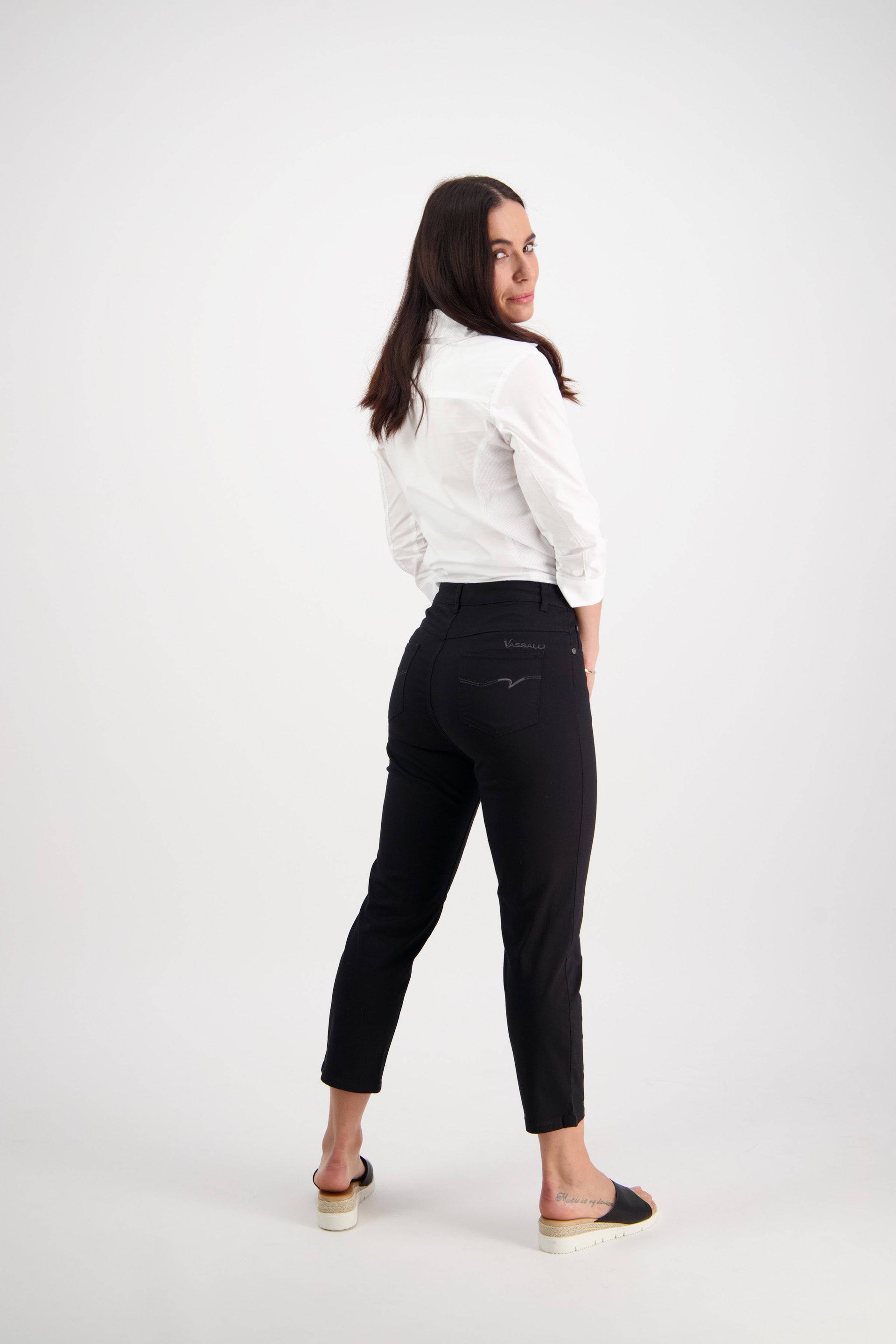 5509LW Black - Plain Lightweight Skinny Leg 7/8 Length Pant with Fly - Vassalli