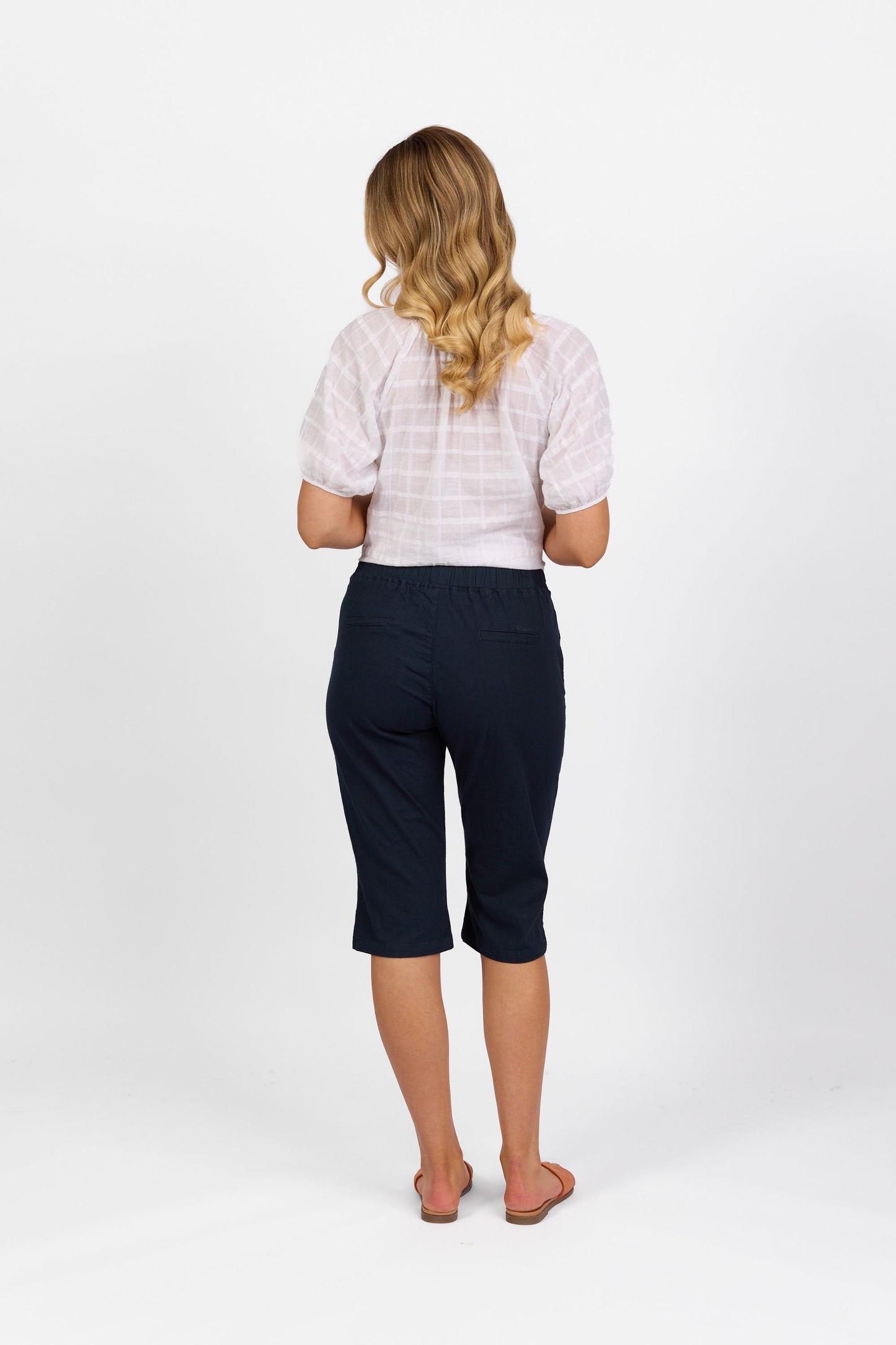 5789 Ink - Below Knee Slim Leg Elastic Waist Pant