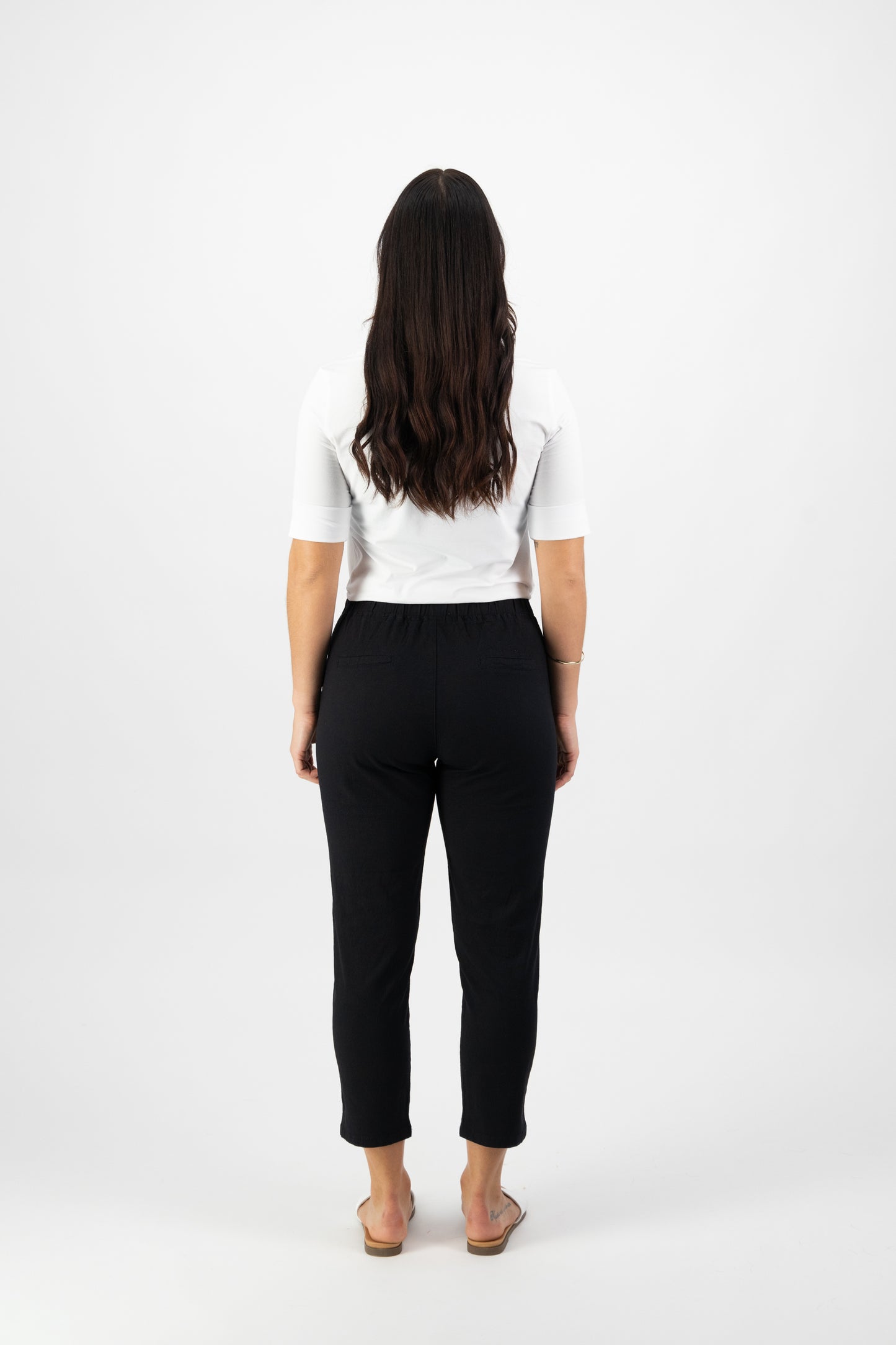 5790 Black - 7/8 Length Skinny Leg Elastic Waist Pant - Vassalli
