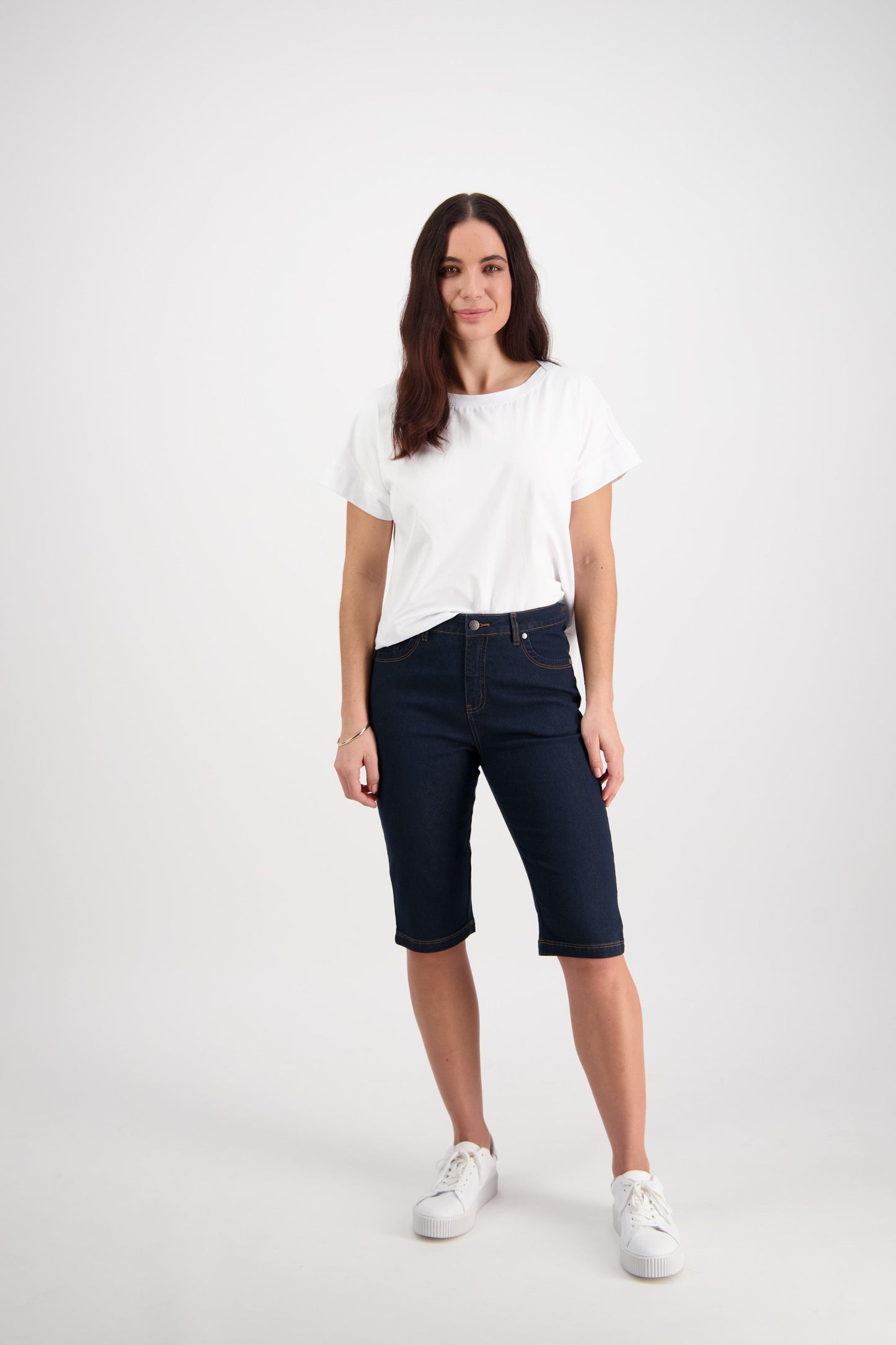 5804CS Indigo Denim - Slim Leg Contrast Stitch Denim Short - Vassalli