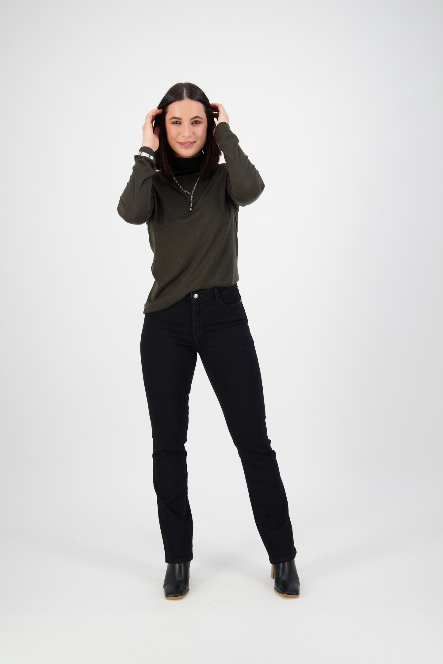 5937 Black Denim - Straight Leg Full Length Jean - Vassalli