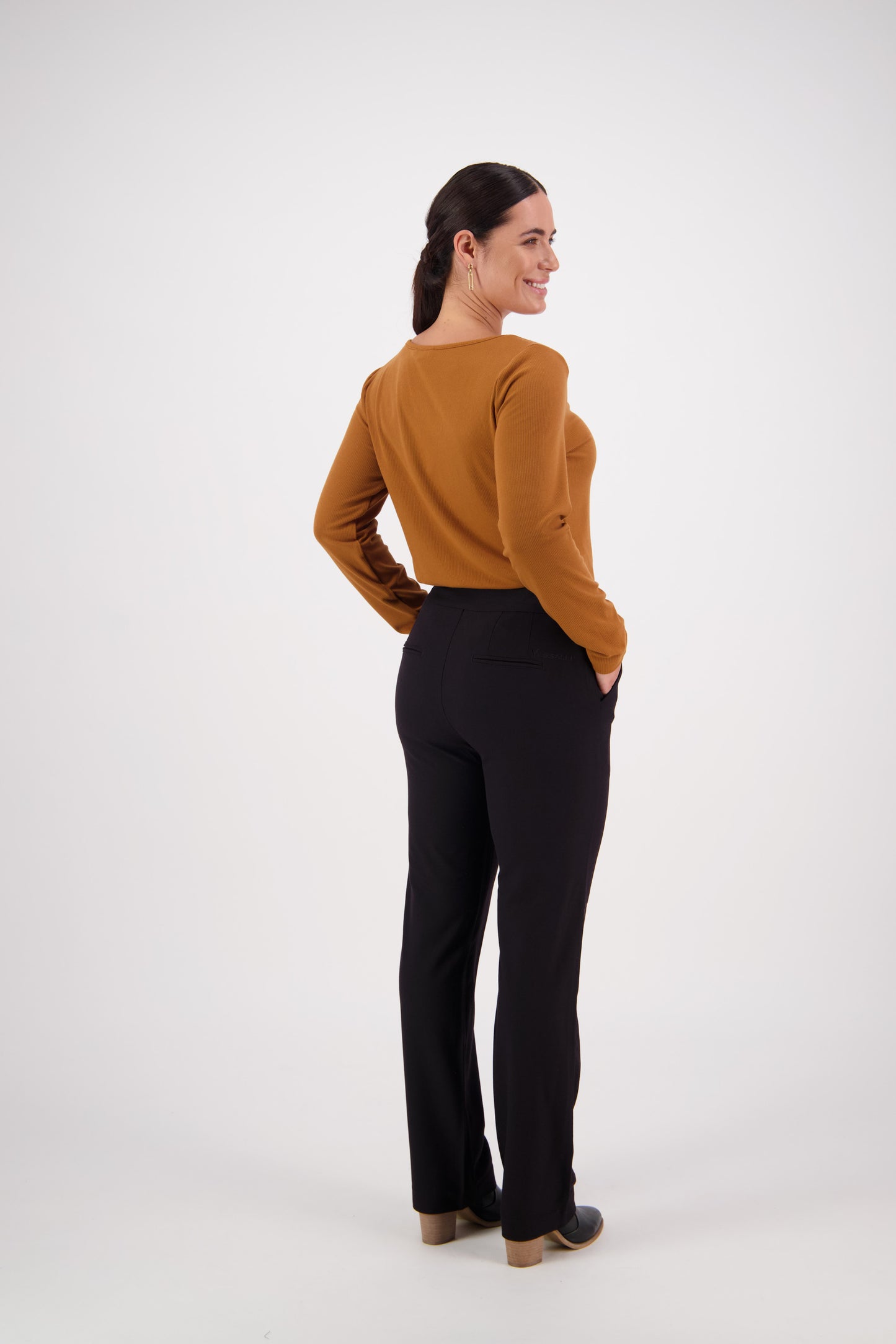 5952AW Black - Straight Leg Full Length Dress Pant - Vassalli