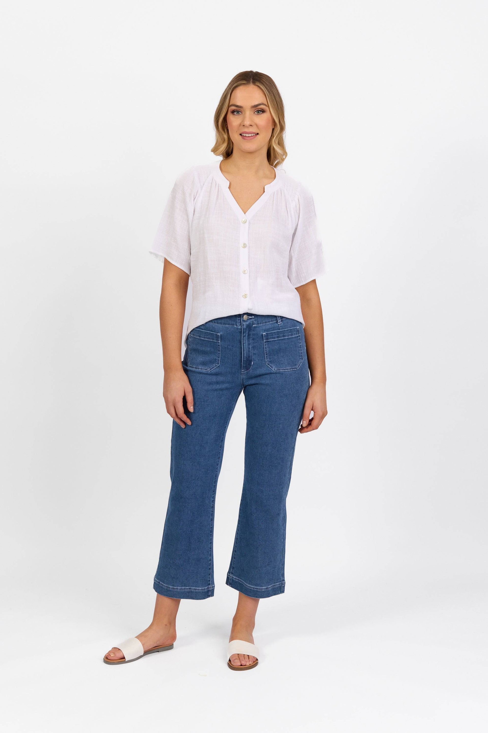 5995A Blue Hue - Straight Leg Ankle Grazer Jean with Front Patch Pockets - Vassalli