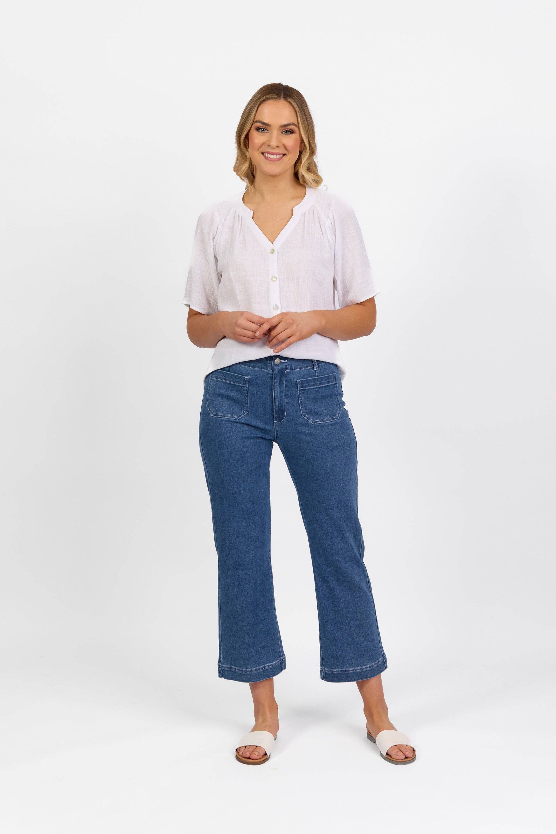 5995A Blue Hue - Straight Leg Ankle Grazer Jean with Front Patch Pockets - Vassalli