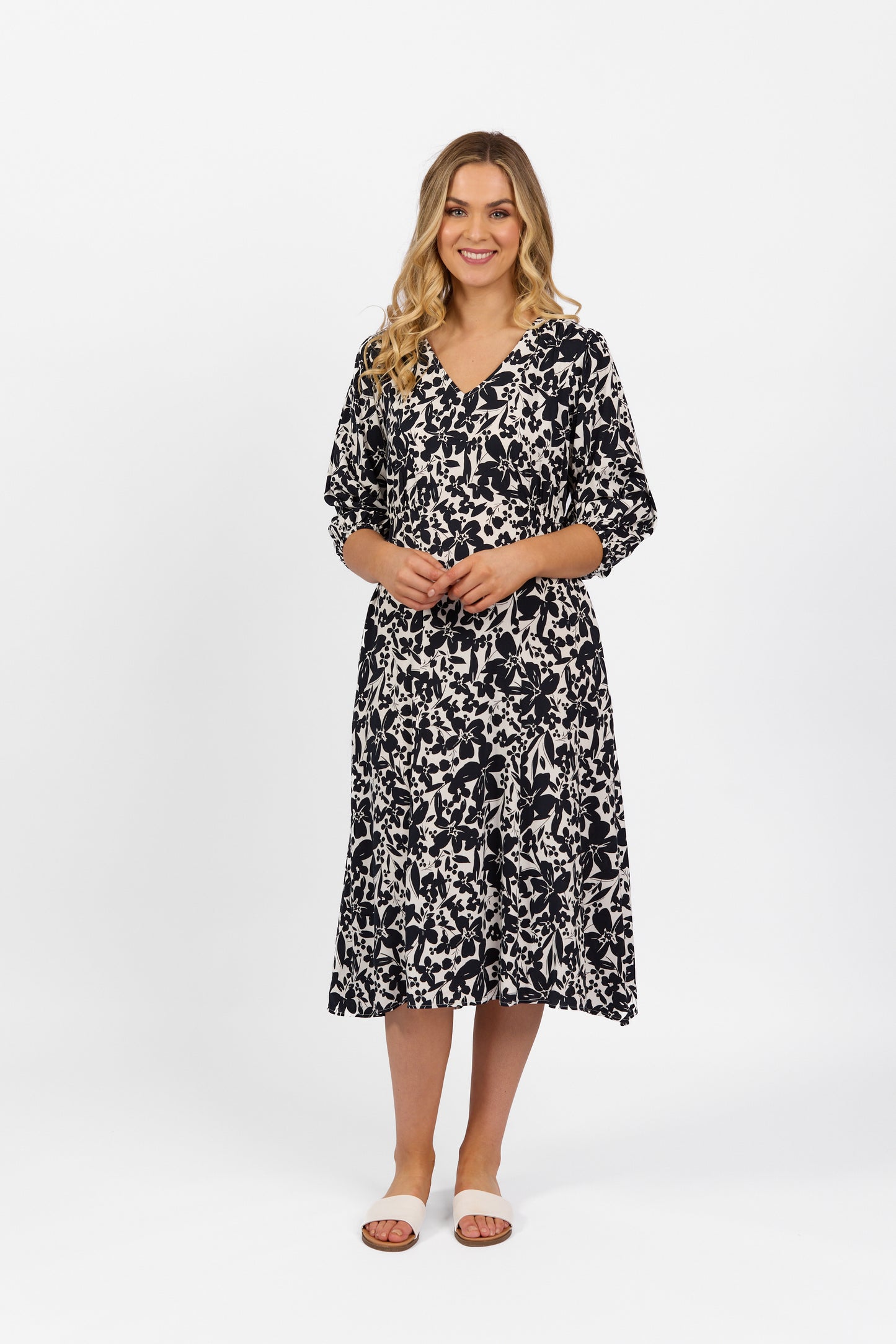6105 Coco - V Neck Dress with Elbow Length Sleeve - Vassalli