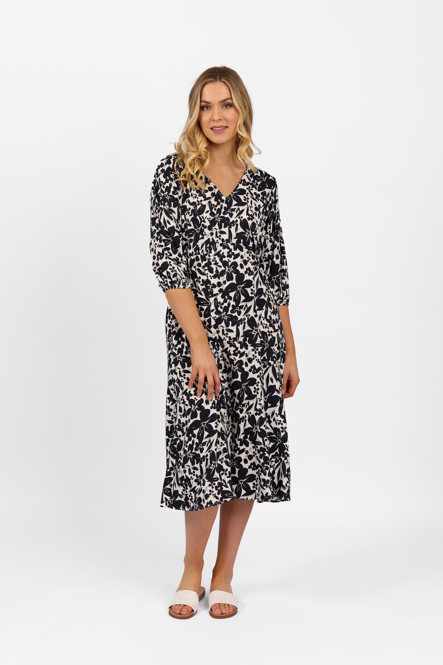 6105 Coco - V Neck Dress with Elbow Length Sleeve - Vassalli