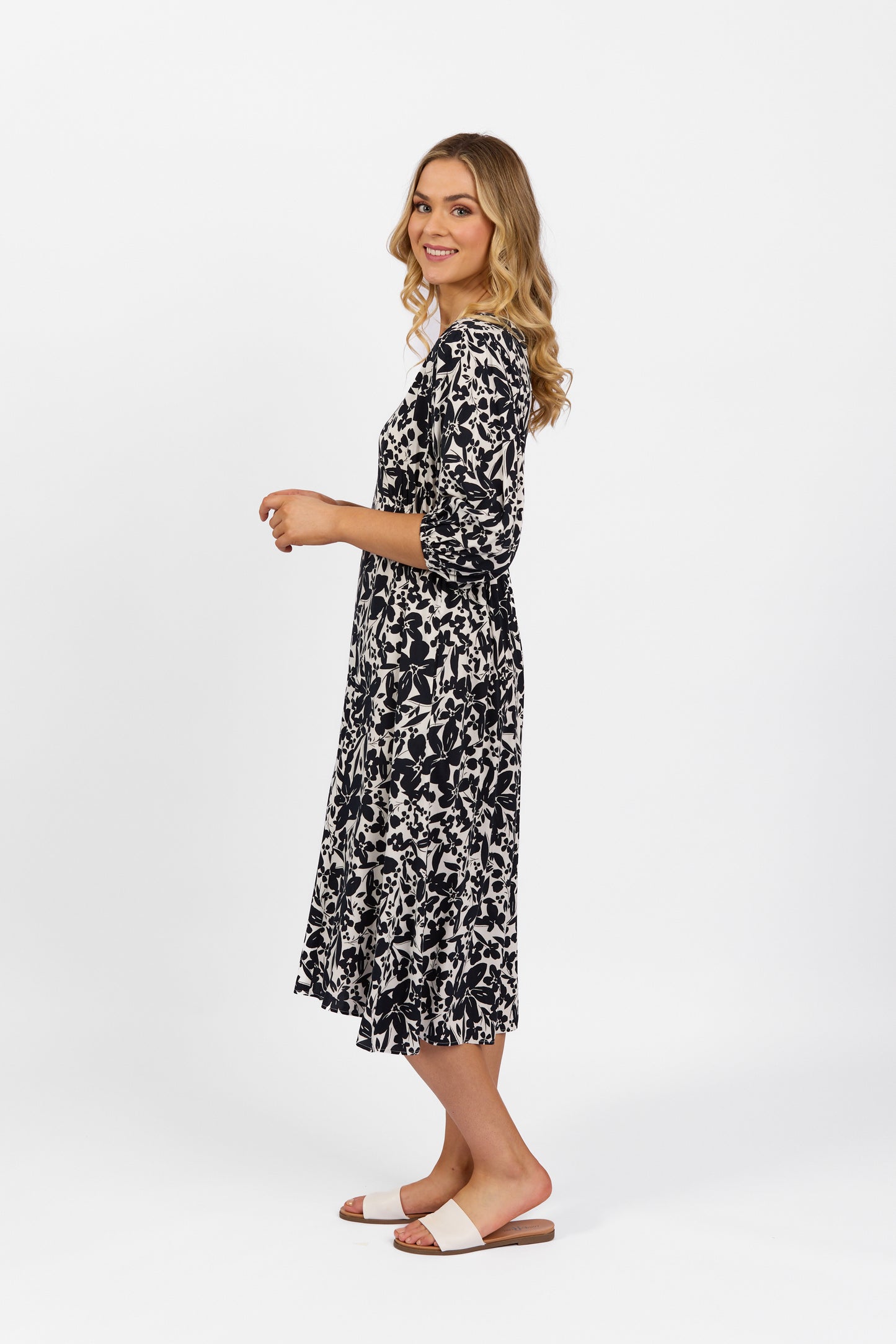 6105 Coco - V Neck Dress with Elbow Length Sleeve - Vassalli
