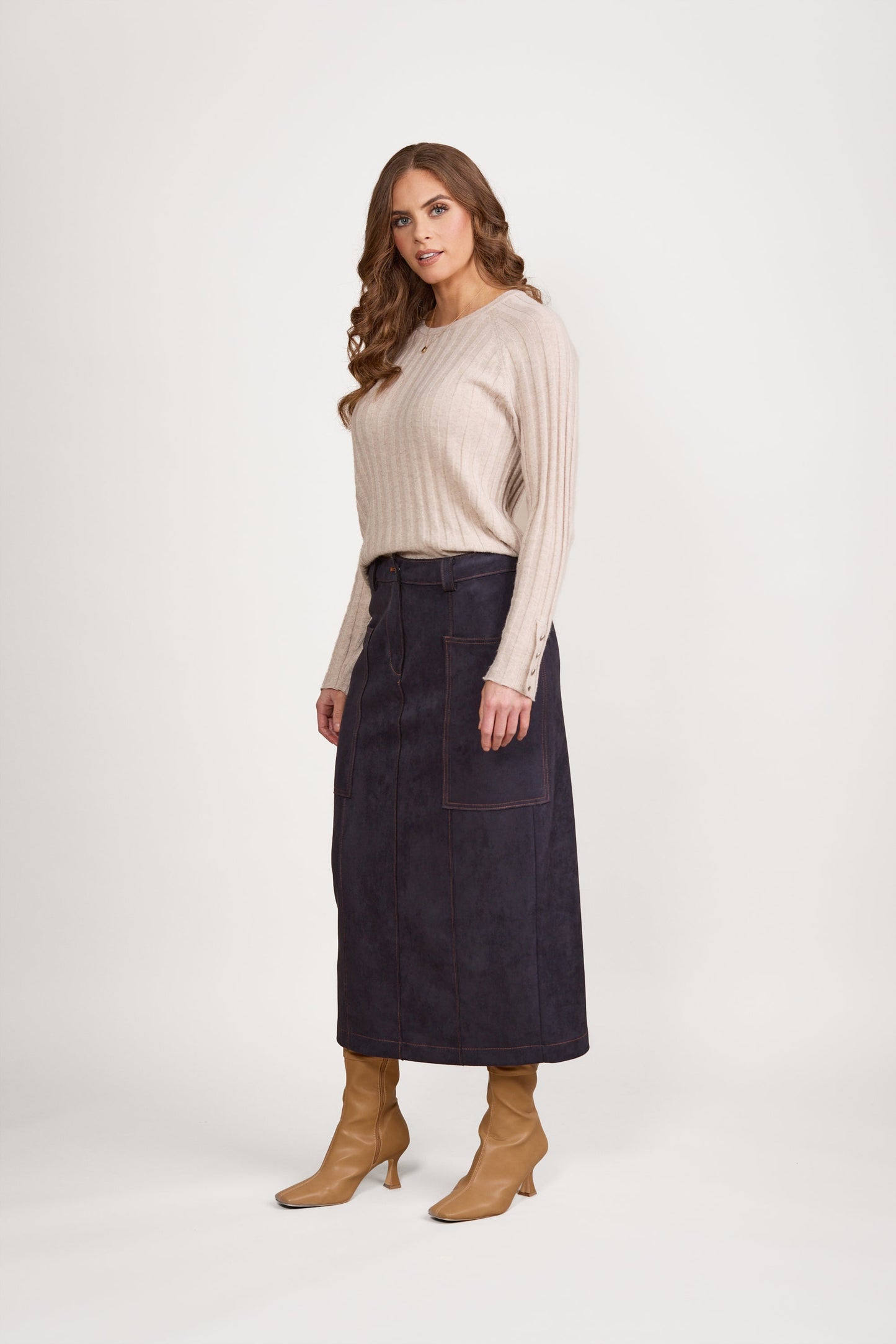 7063 Ink - Mid Length Skirt with Centre Back Split - Vassalli