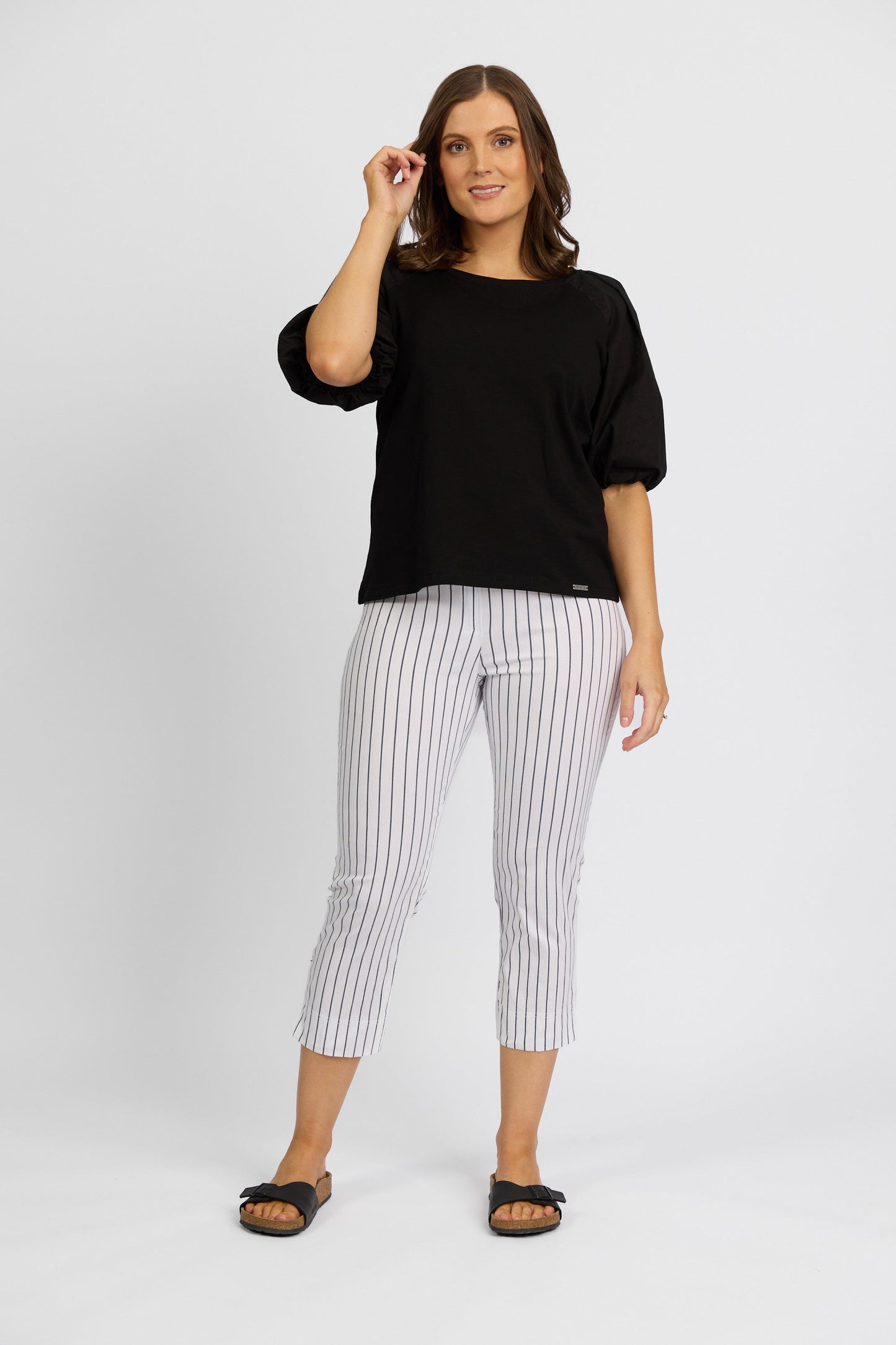 P5363 White w/ Stripe - Paris Crop - Vassalli