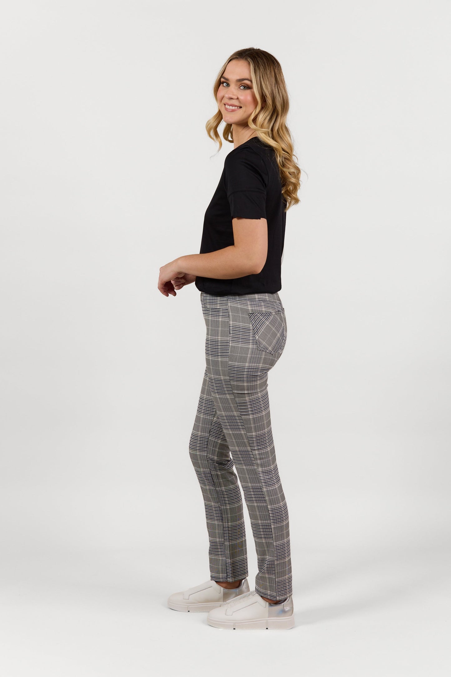 S234Z Danbury - Slim Leg Full Length Button Up Pant - Vassalli