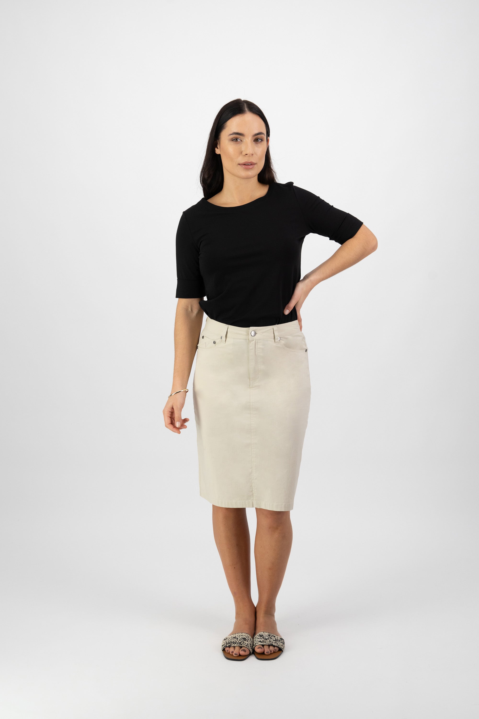 372AVP Poplin Skirt - Sand - Vassalli