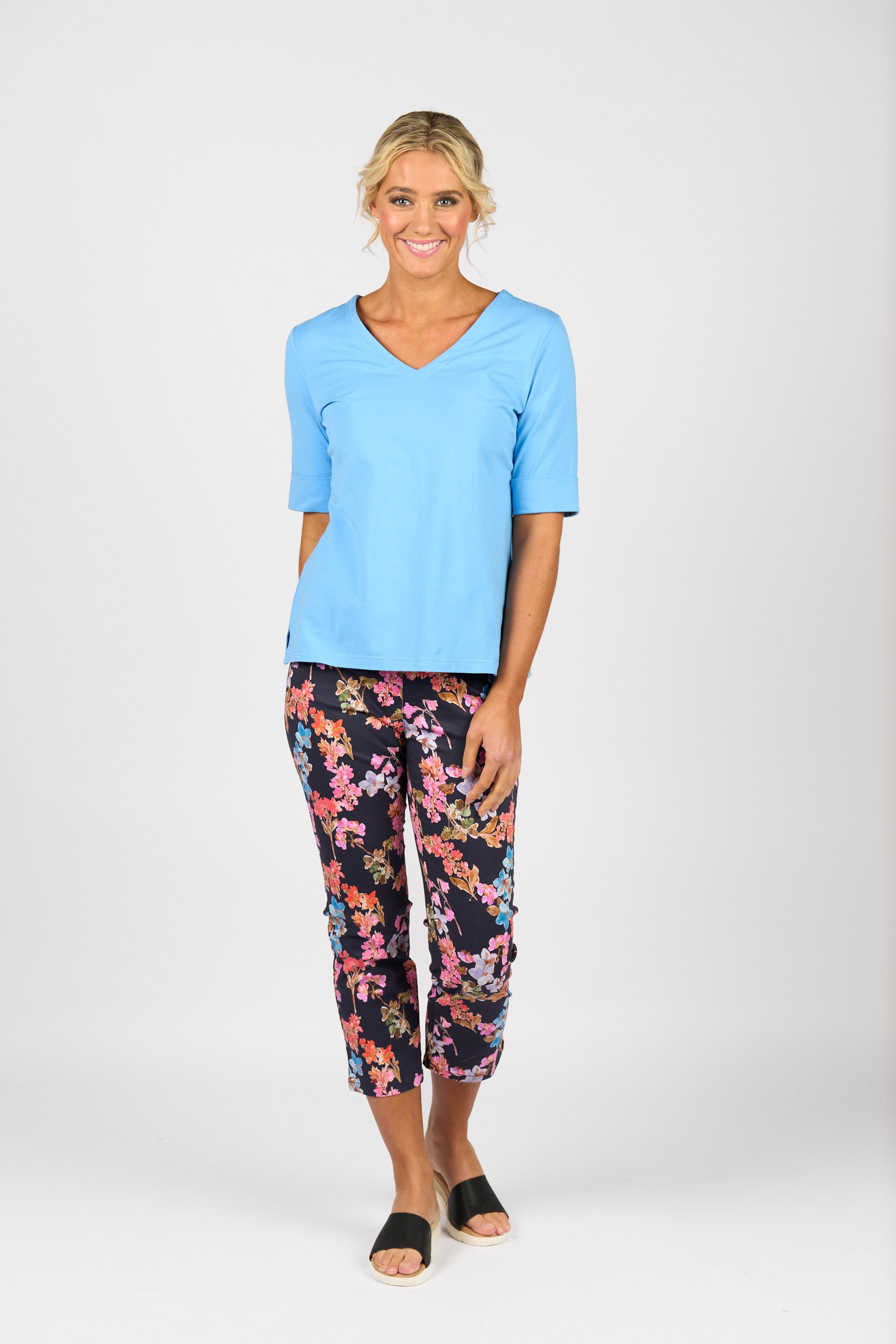 4264 V Neck Top - Sky - Vassalli