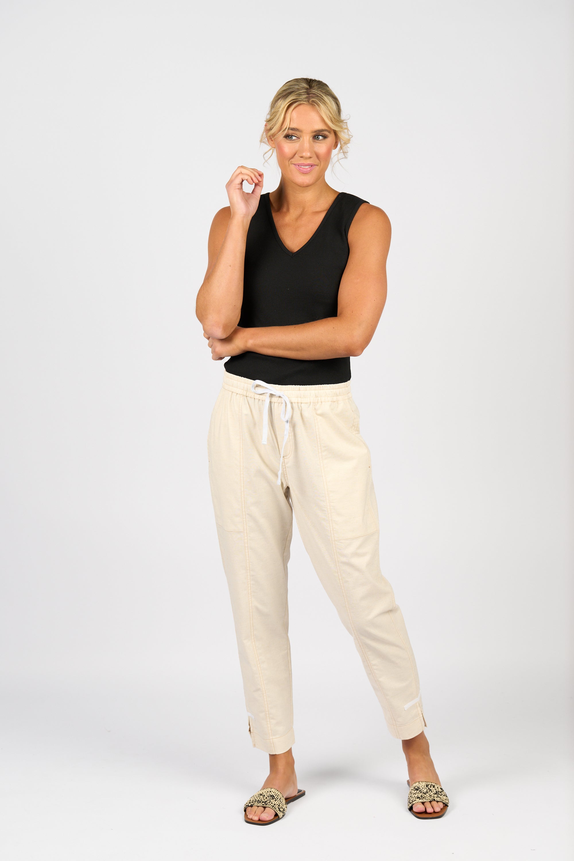 5040 Ankle Grazer Pant - Natural - Vassalli