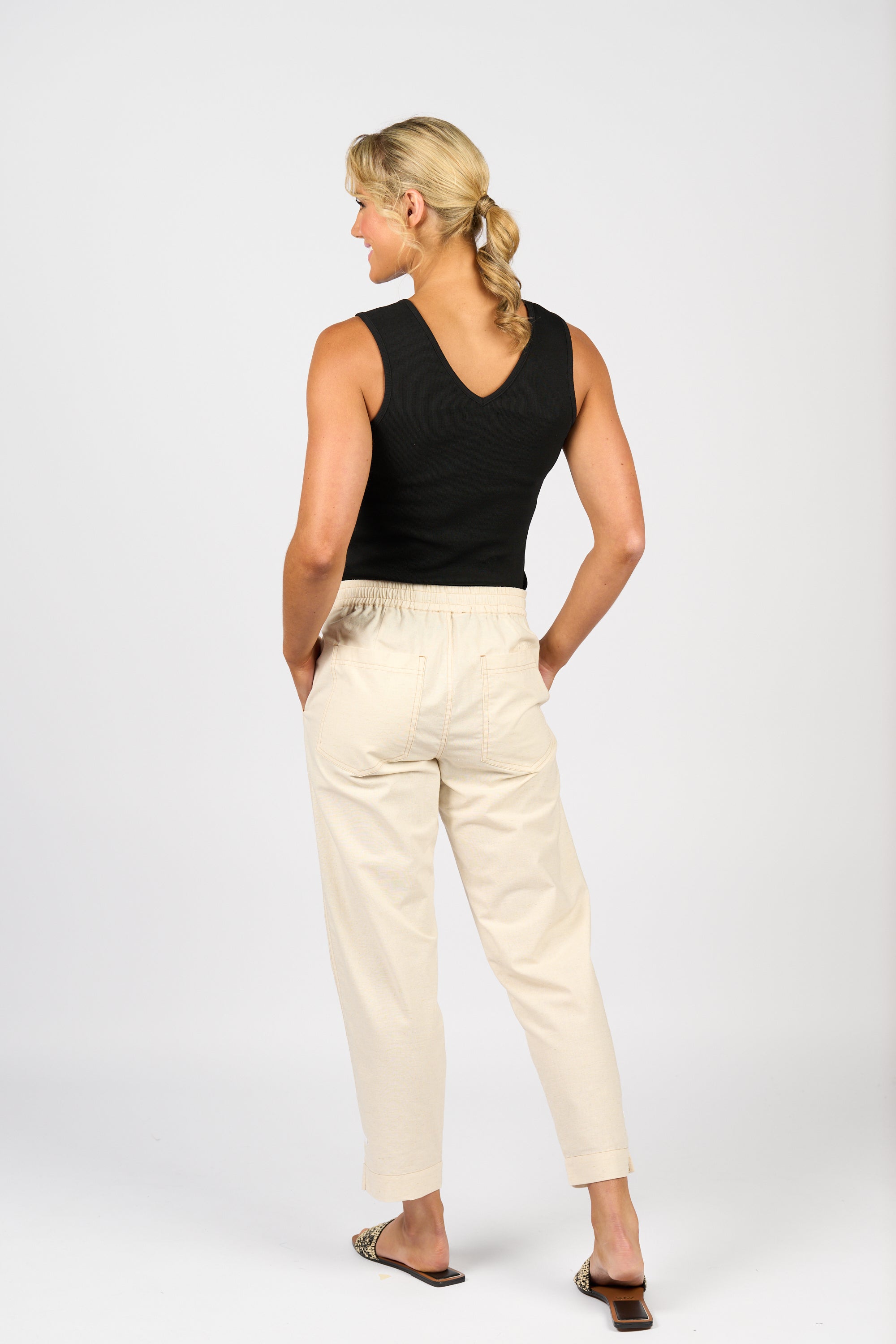 5040 Ankle Grazer Pant - Natural - Vassalli