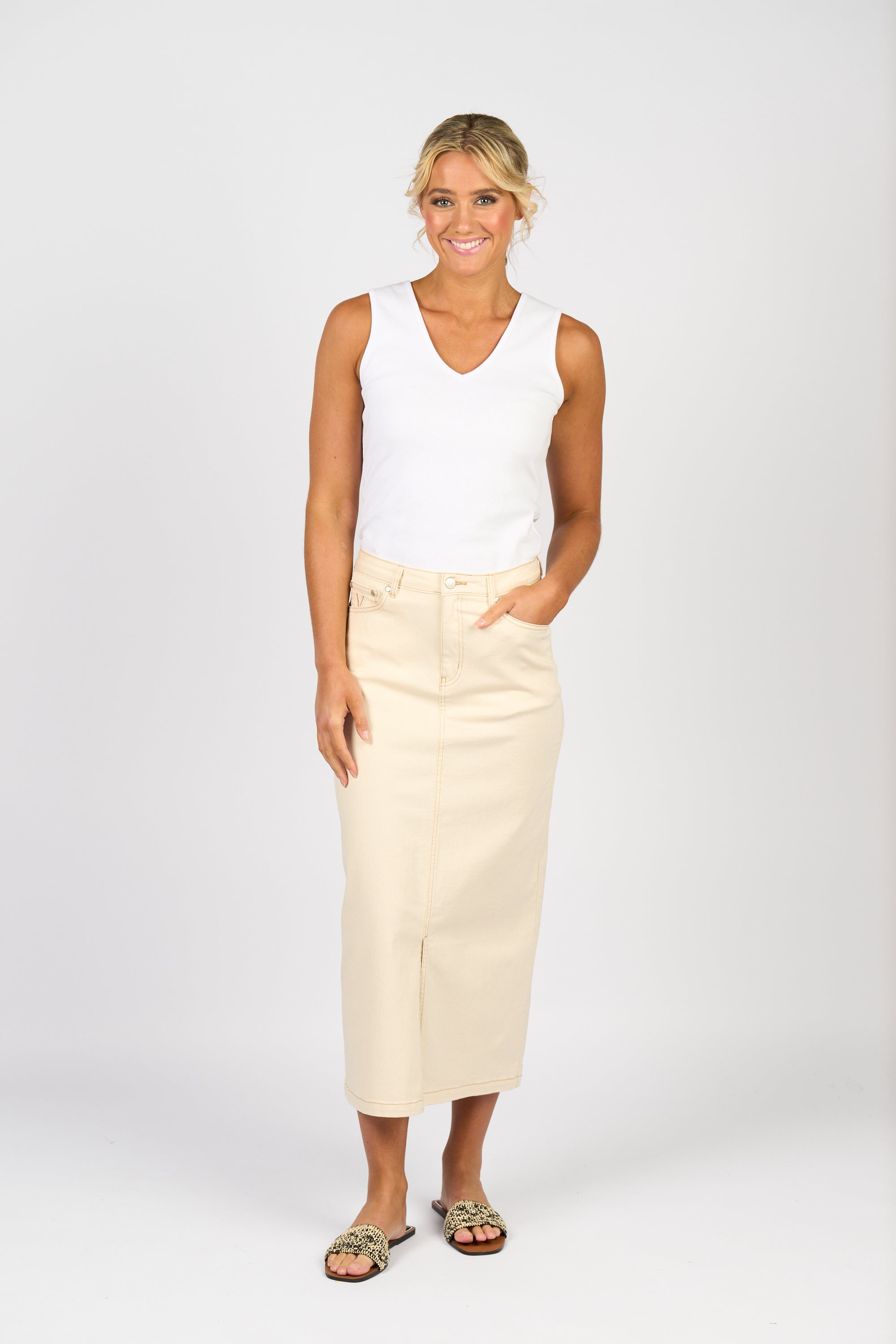 7056 Mid Length Skirt - Bone - Vassalli