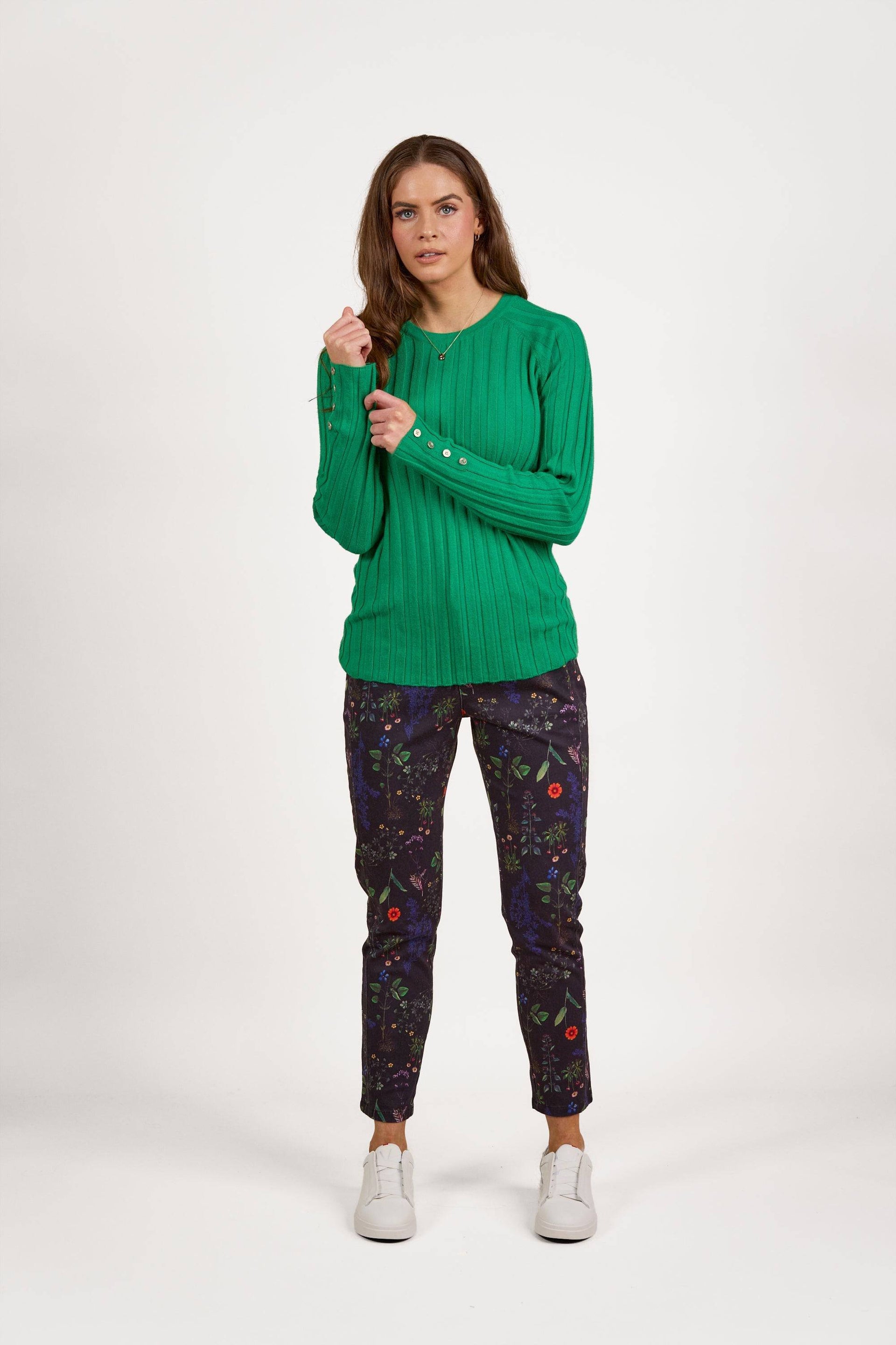 1071 Jungle - Round Neck Ribbed Knit Jumper with Dome Cuff Detail - Vassalli