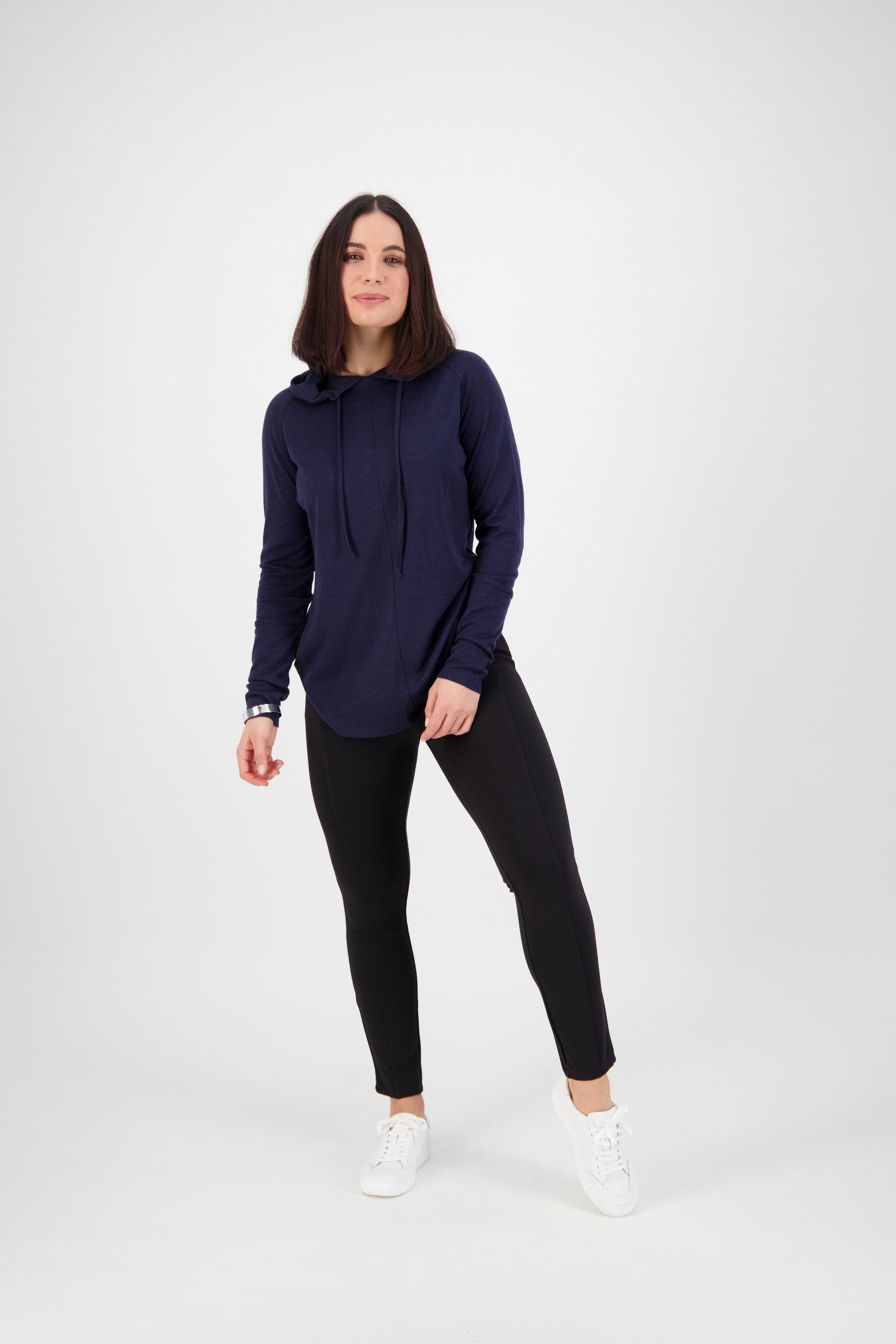 12105 Black - Skinny Leg Ankle Grazer Ponti Pull-On - Vassalli