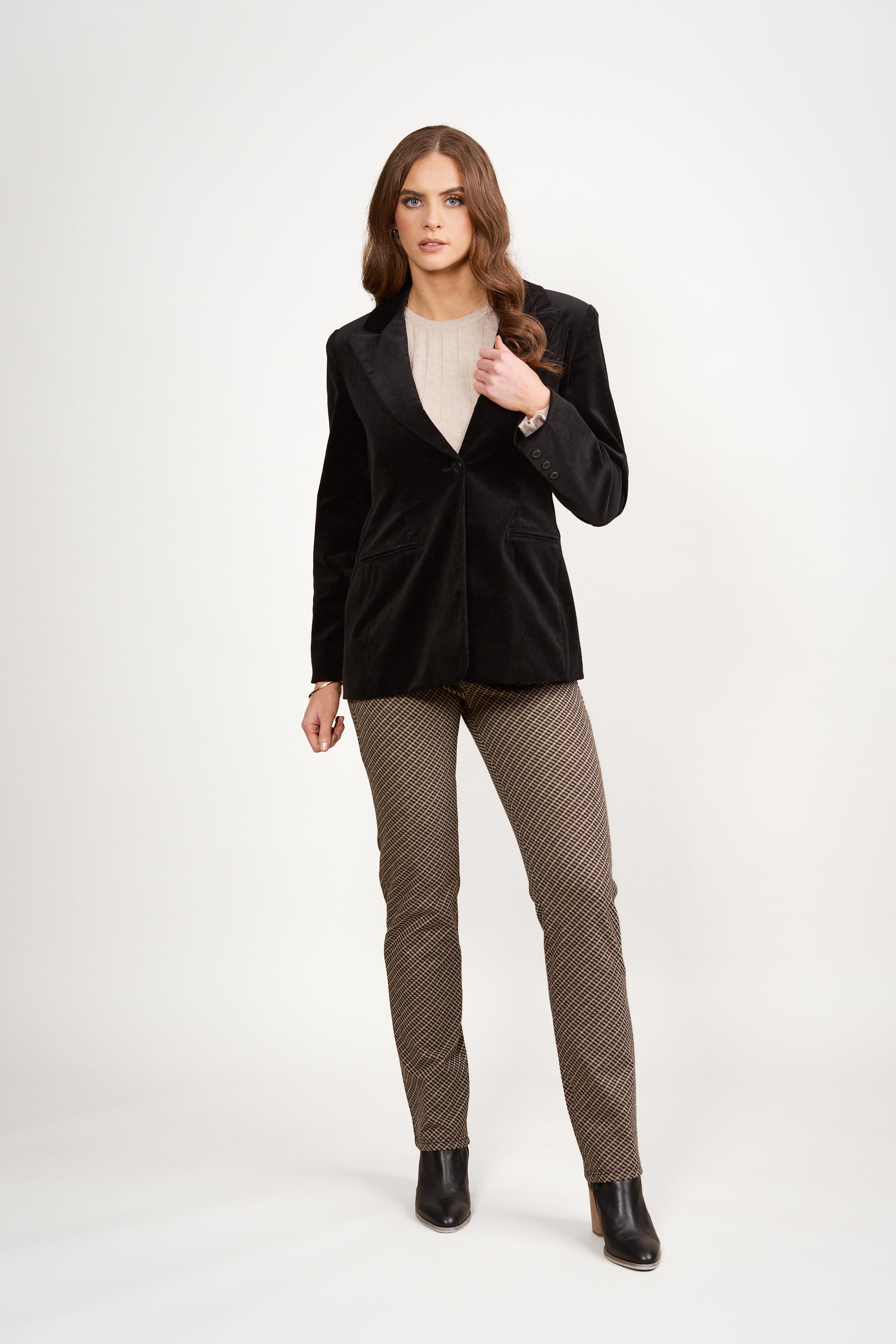2063M Black - Shaped Lined Cord Blazer with Back Vent and Button Cuff Detail - Vassalli