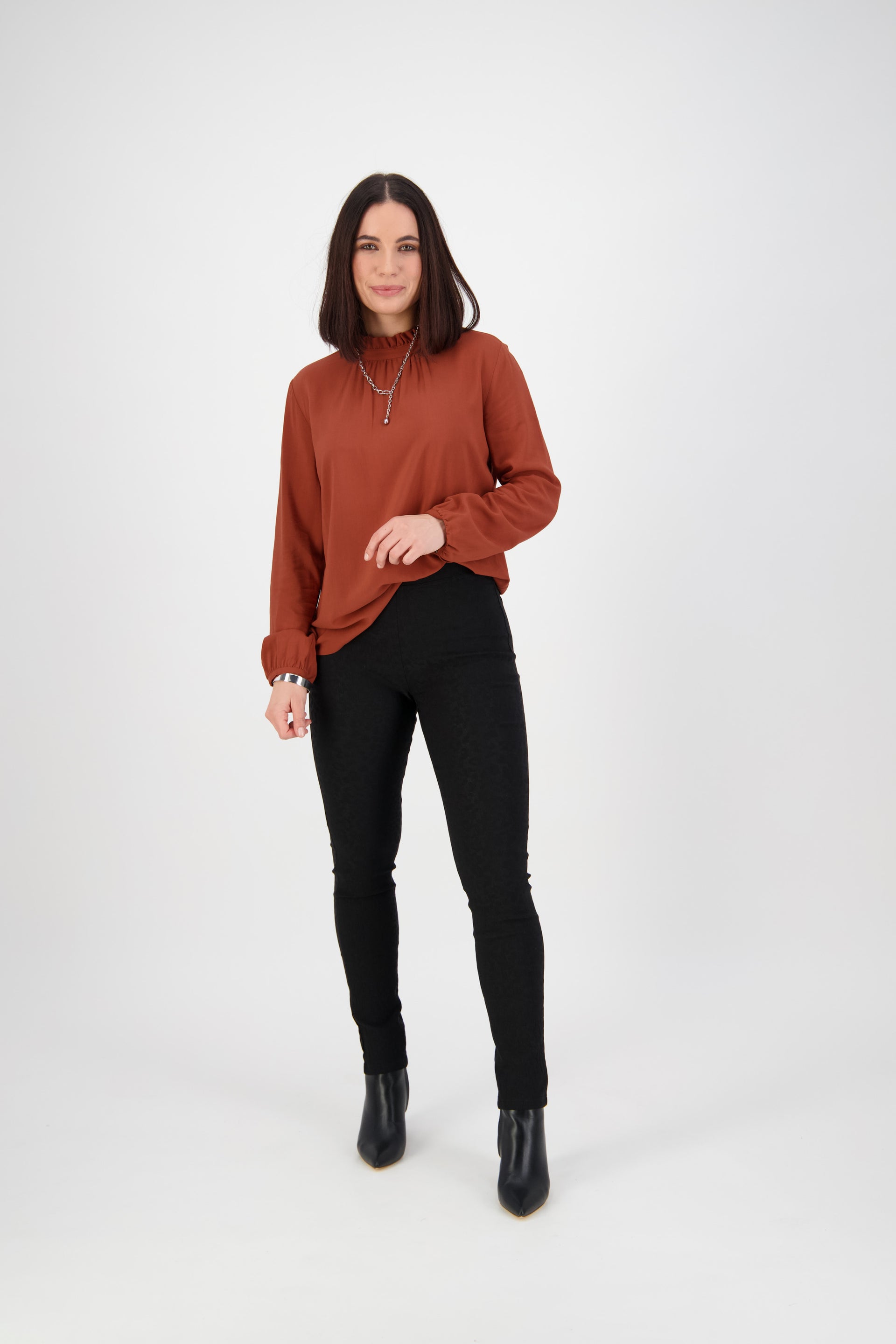 230AF Black - Skinny Leg Full Length Embossed Pull-On - Vassalli