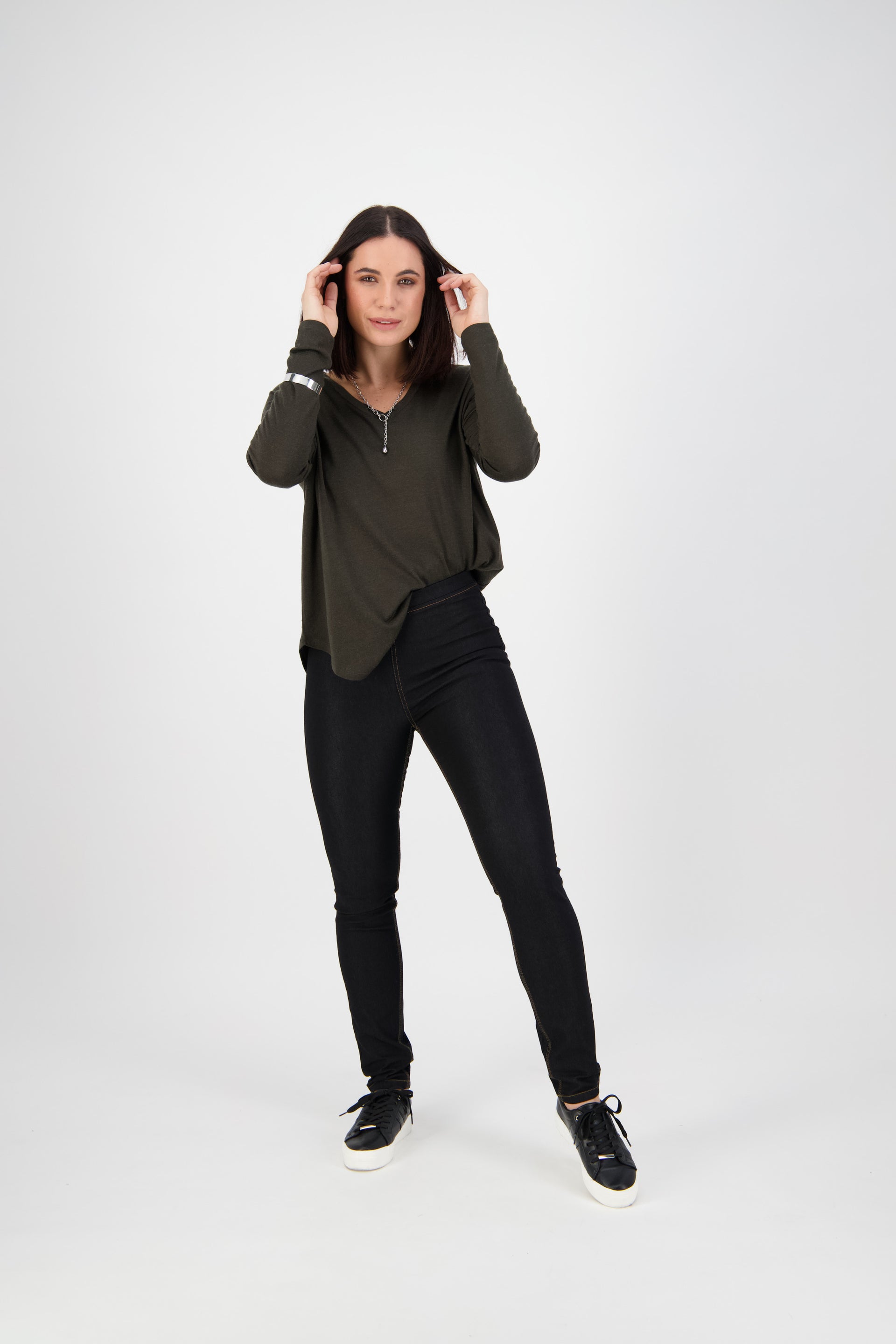 230CS Black Denim - Skinny Leg Full Length Contrast Stitch Denim Pull-On - Vassalli