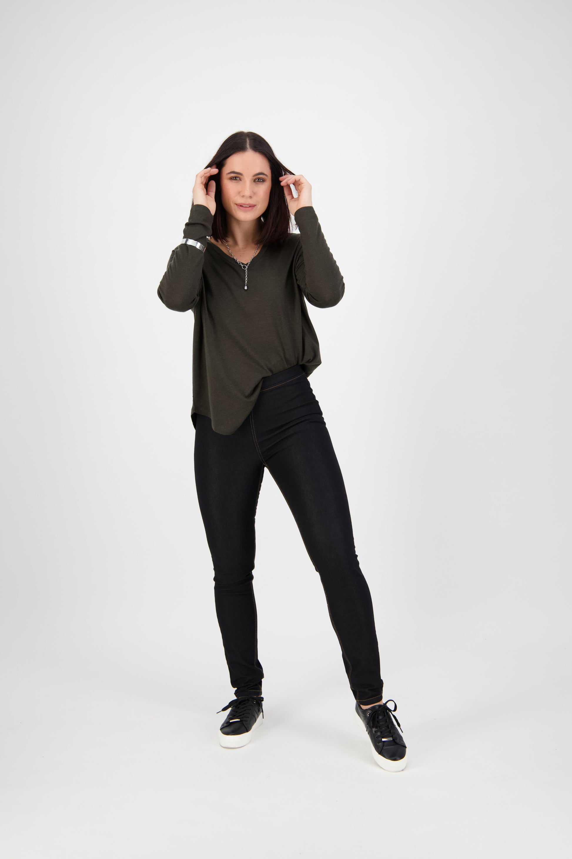 230CS Black Denim - Skinny Leg Full Length Contrast Stitch Denim Pull-On - Vassalli