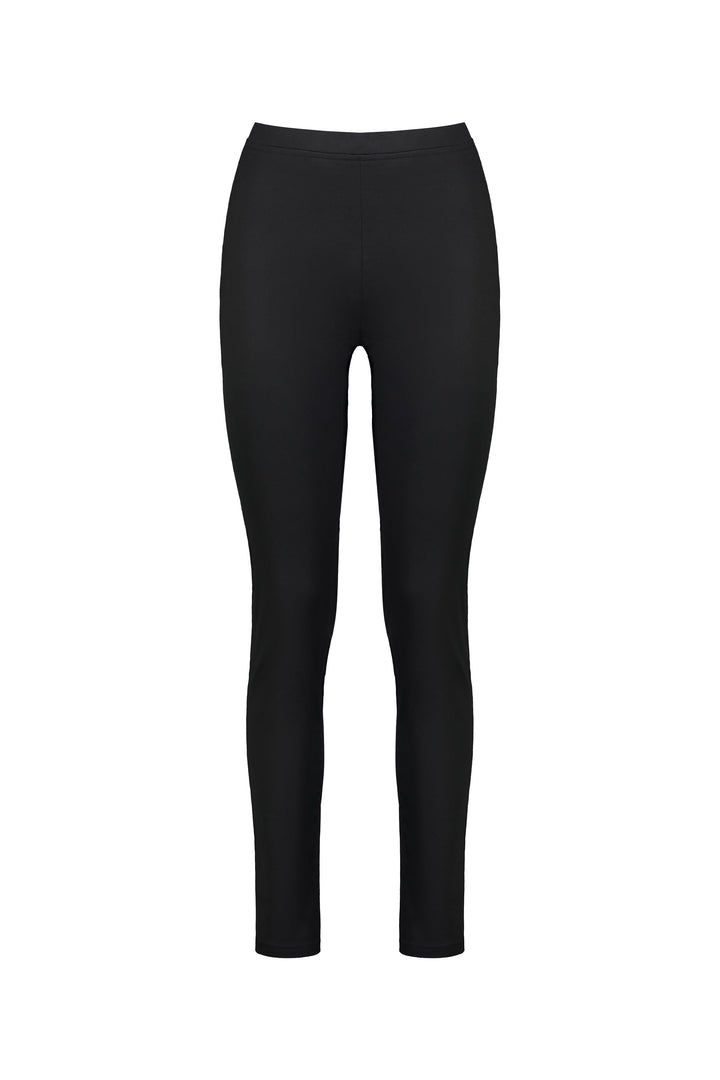 230D Black - Skinny Leg Full Length Spray on Pull-On - Vassalli