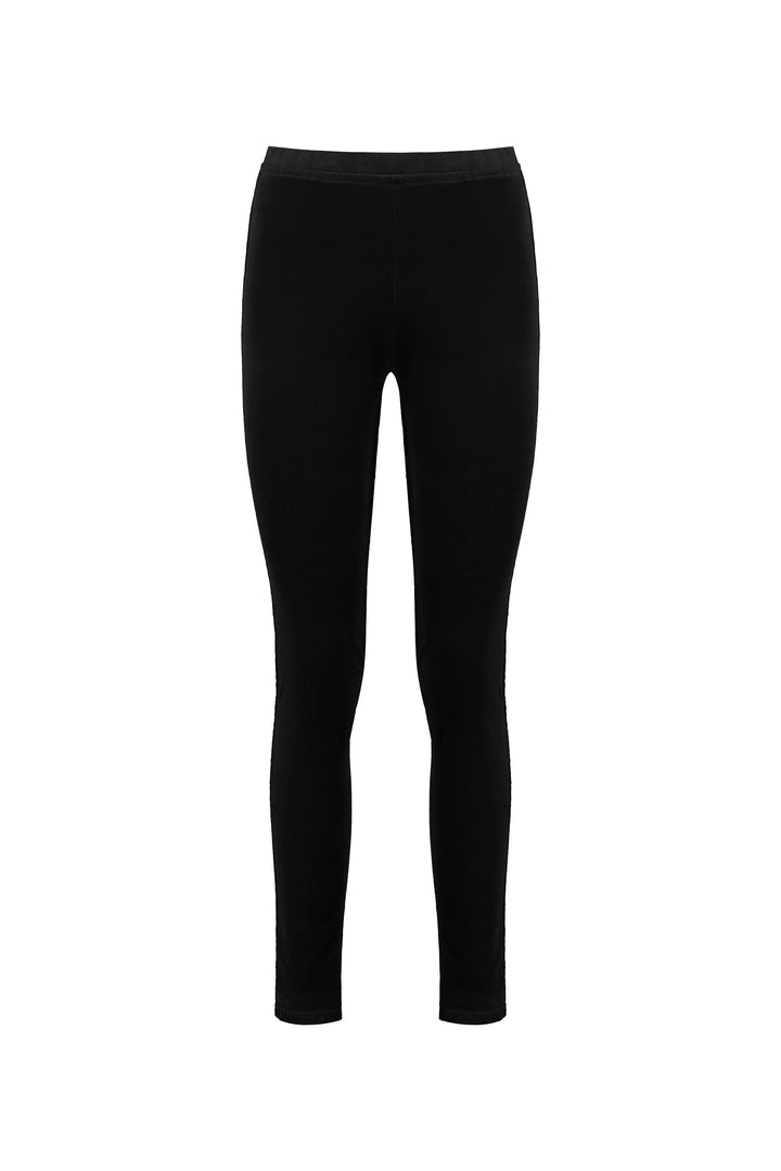 230M Black - Skinny Leg Full Length Pinwale Cord Pull-On - Vassalli