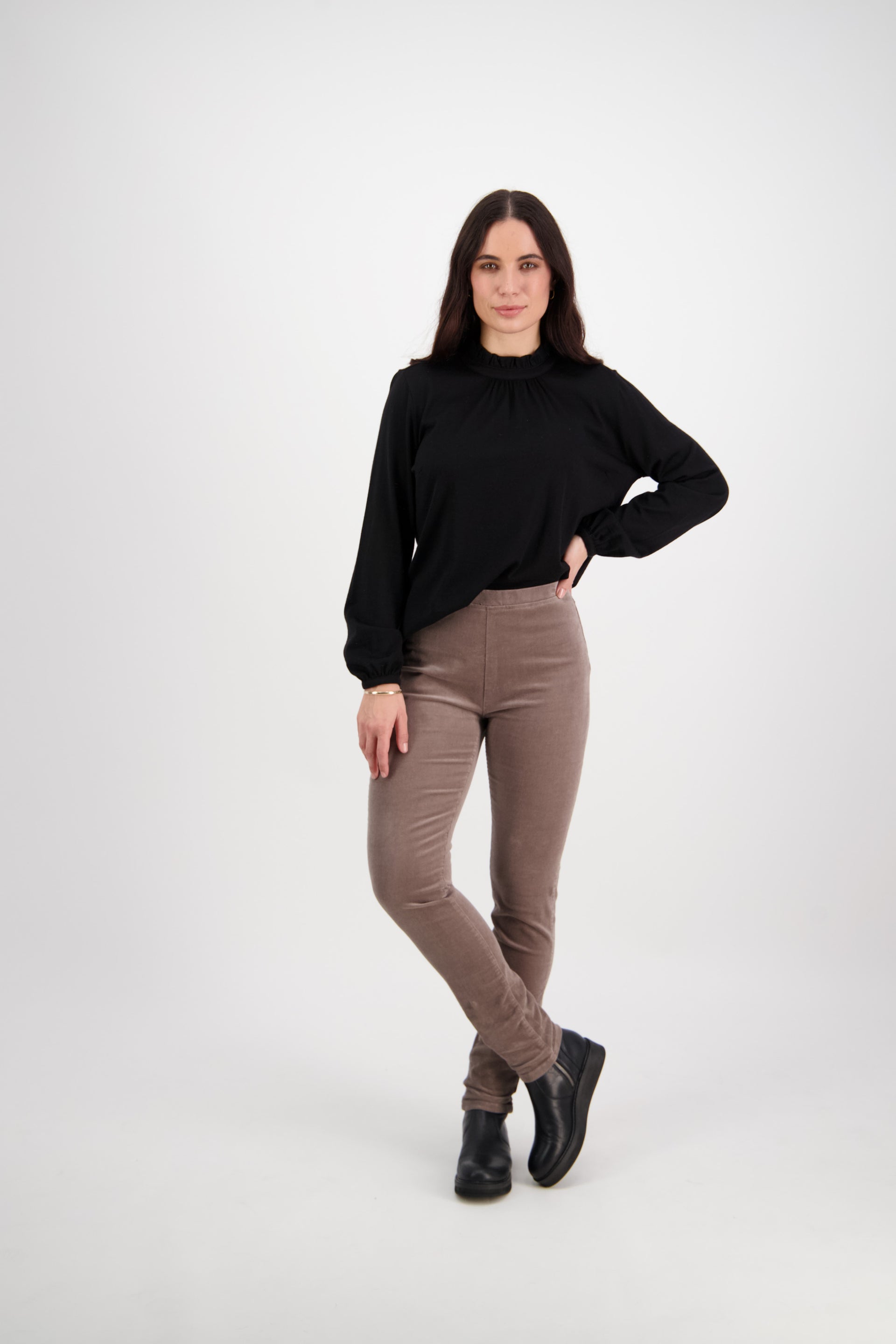 230M Taupe - Skinny Leg Full Length Pinwale Cord Pull-On - Vassalli