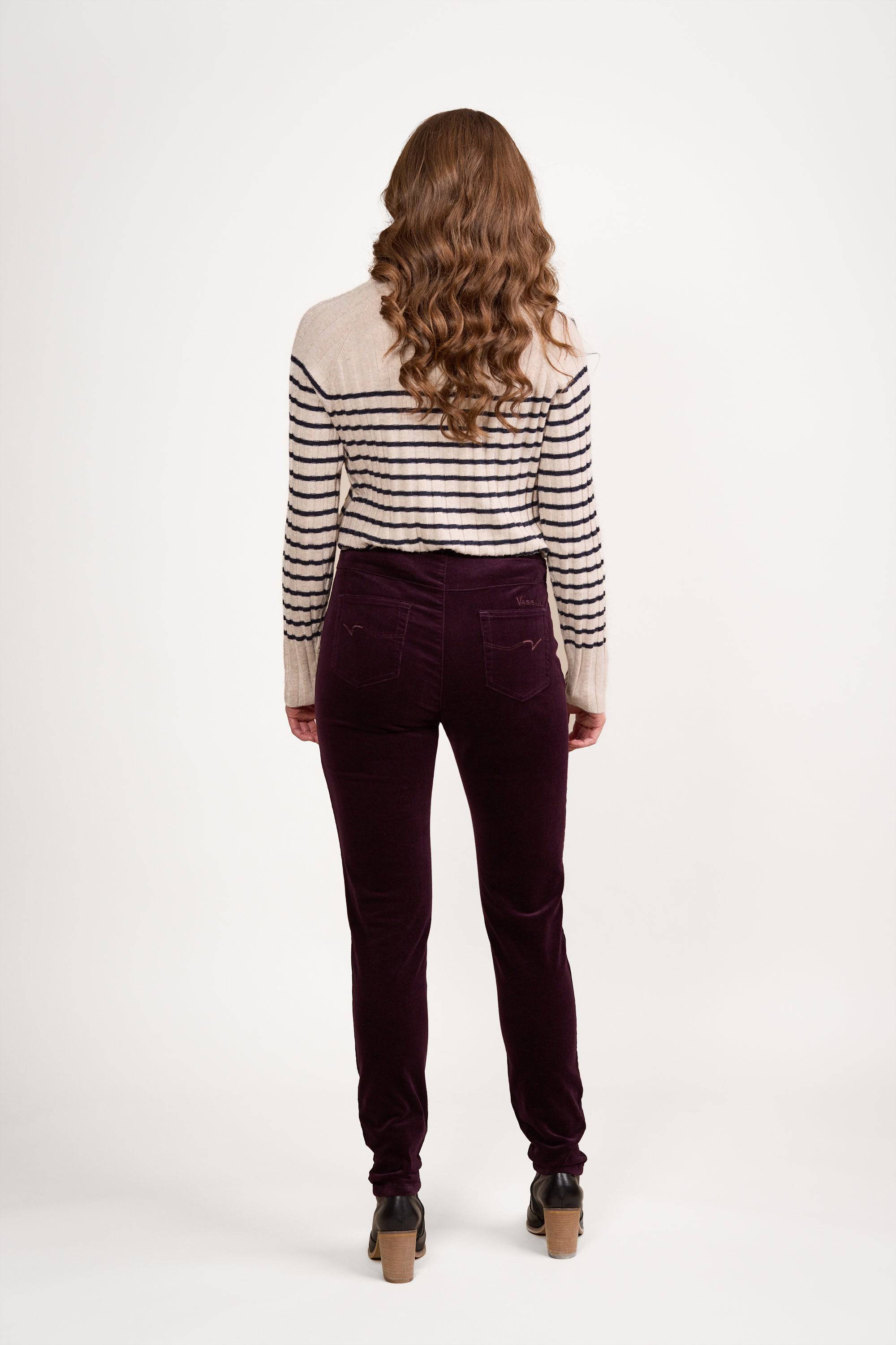 230M Mulberry - Skinny Leg Full Length Pinwale Cord Pull-On - Vassalli