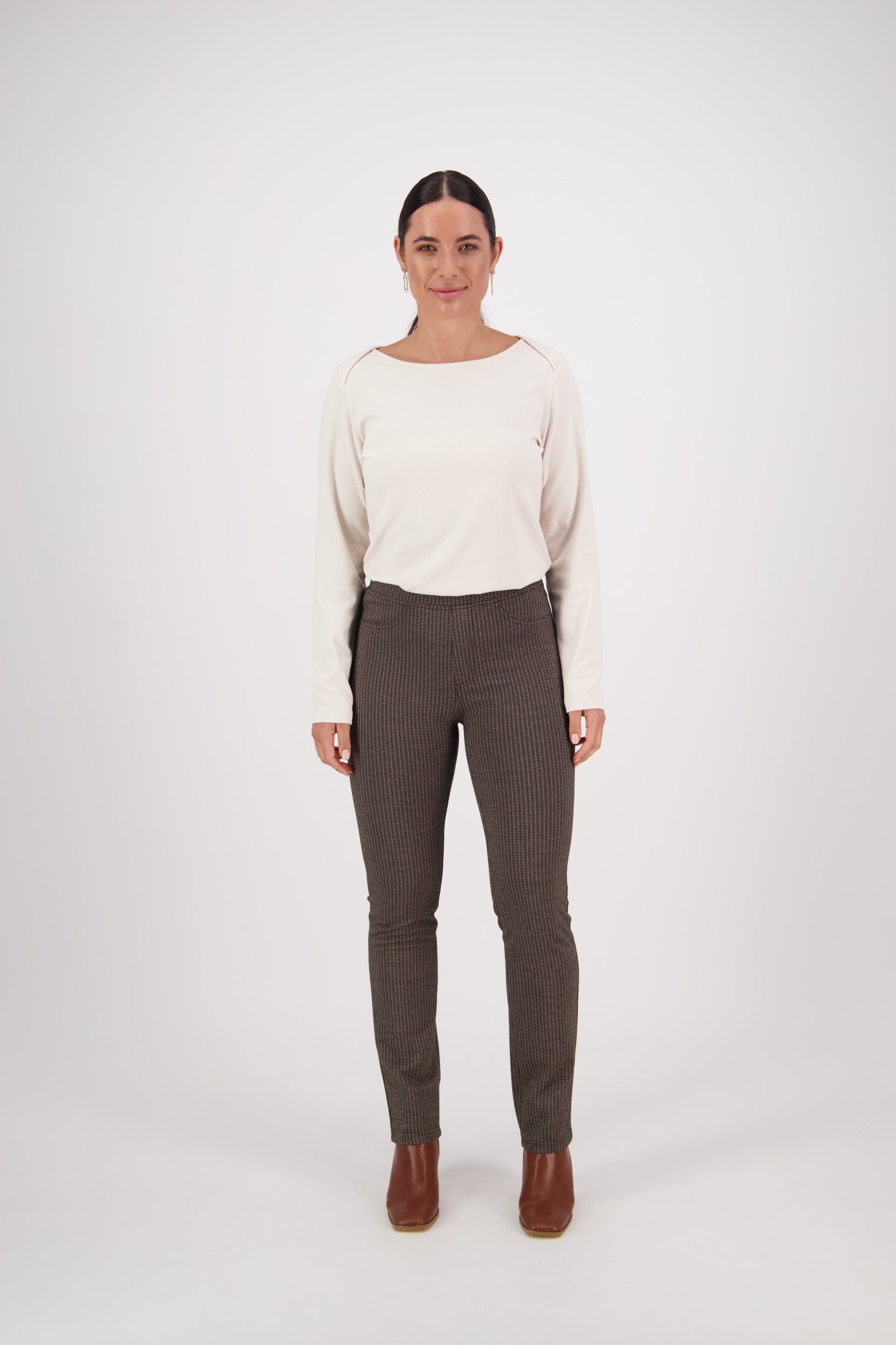 234B Bay Pull On - Logic - Vassalli