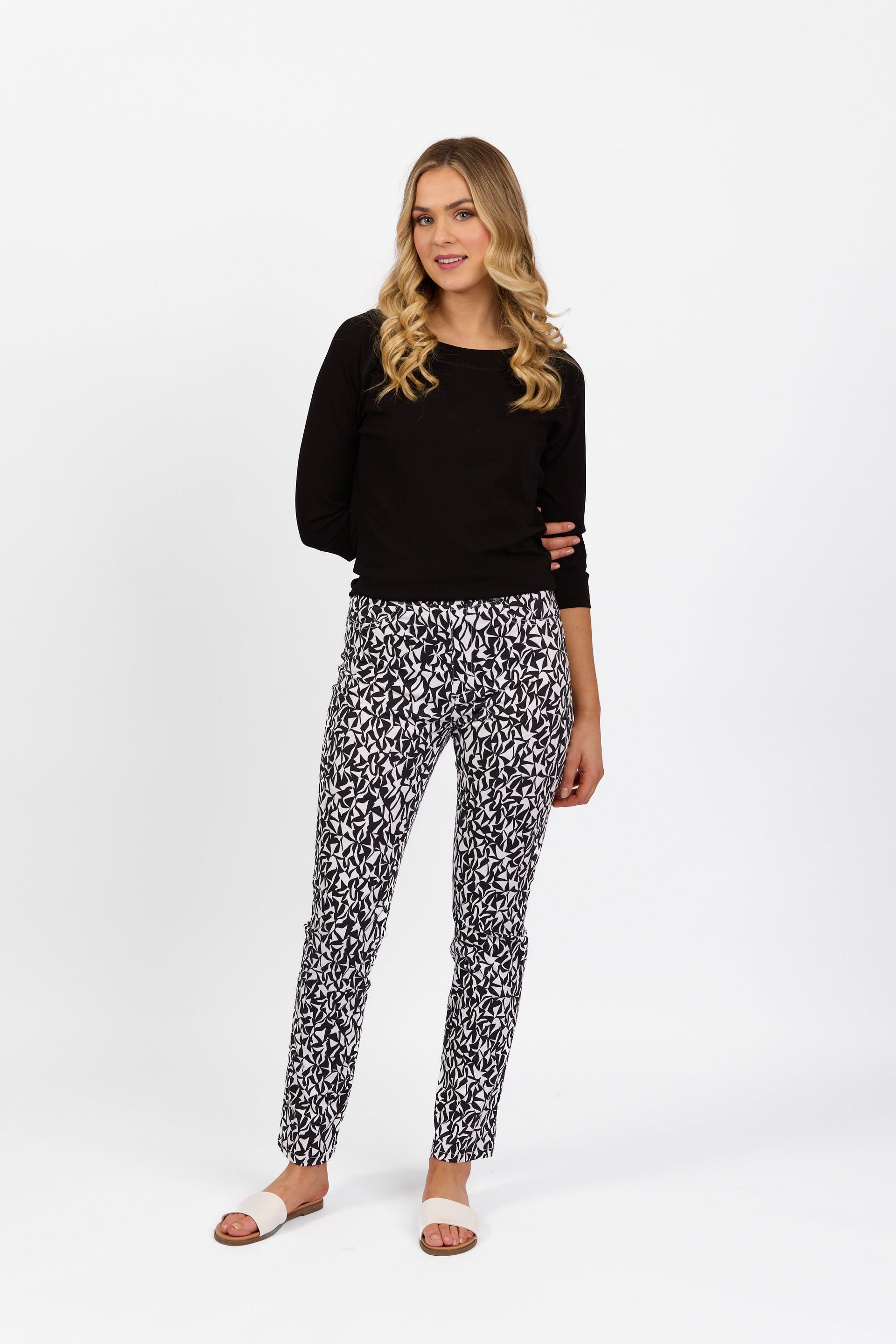 234LW Accent - Printed Slim Leg Full Length Lightweight Pull-On - Vassalli