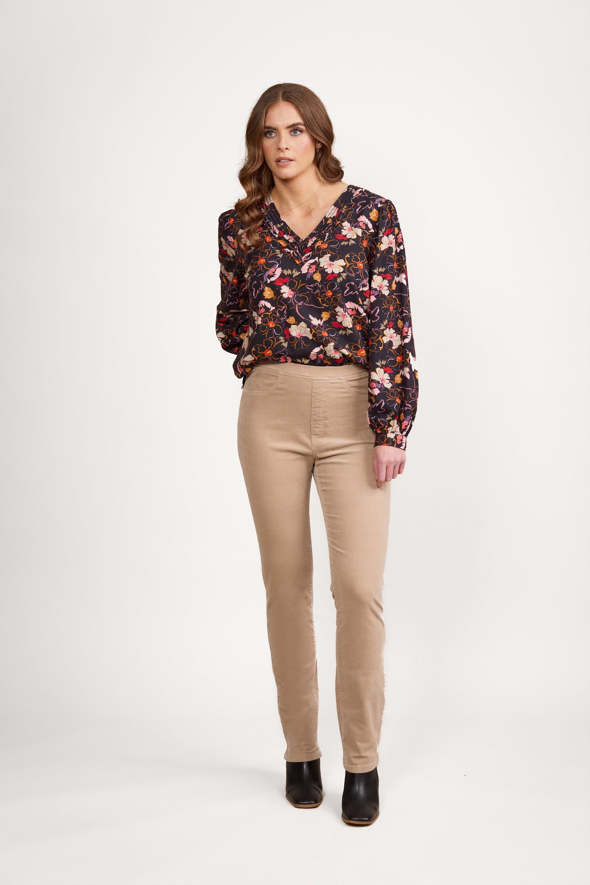 234M Oat - Slim Leg Full Length Pinwale Cord Pull-On - Vassalli