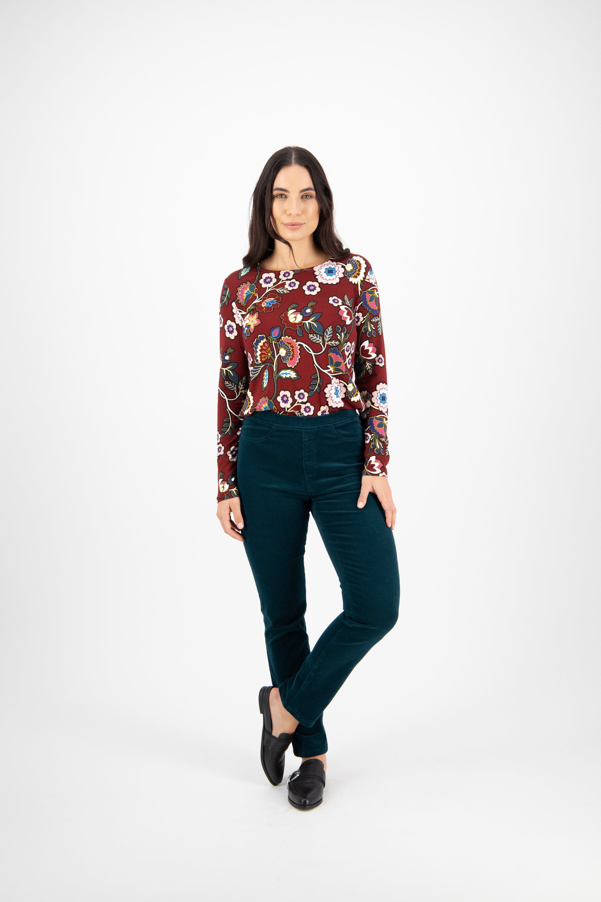234M Peacock - Slim Leg Full Length Pinwale Cord Pull-On - Vassalli