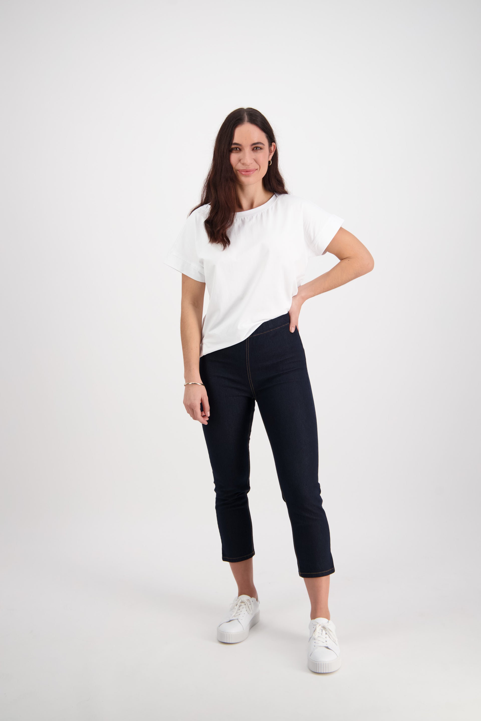 271CS Indigo Denim - Skinny Leg 7/8 Length Contrast Stitch Denim Pull-On - Vassalli