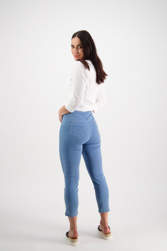 271 Ice - Skinny Leg 7/8 Length Lightweight Denim Pull On - Vassalli