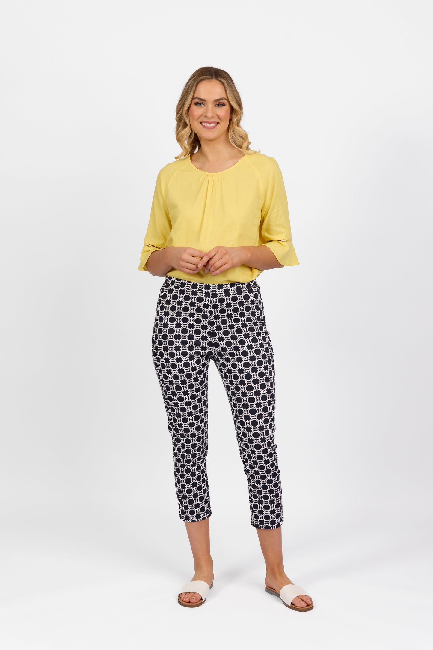 271LW Arlo - Printed Skinny Leg 7/8 Length Lightweight Pull On - Vassalli