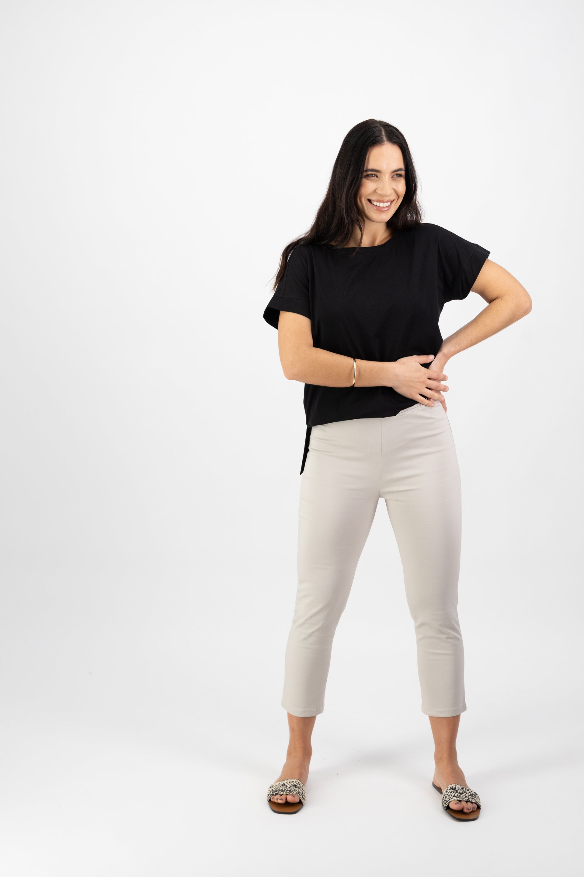 271LW Pumice - Plain Skinny Leg 7/8 Length Lightweight Pull-On - Vassalli