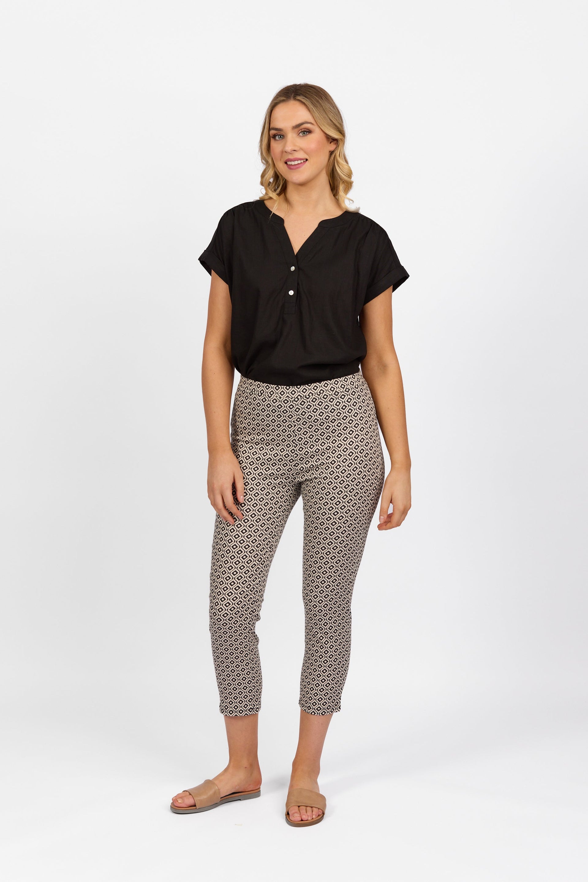 271LW Sahara - Printed Skinny Leg 7/8 Length Lightweight Pull-On - Vassalli