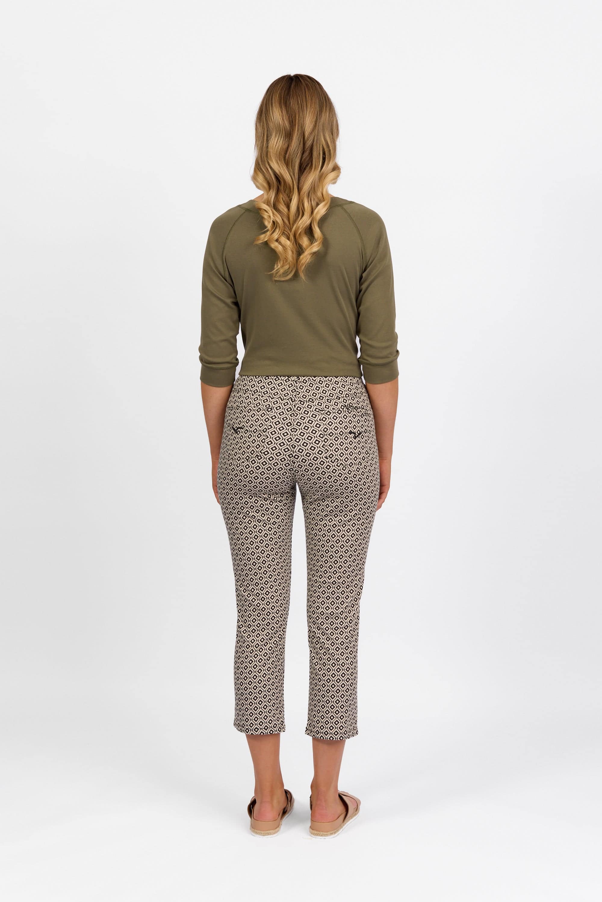 274LW Sahara - Printed Slim Leg 7/8 Length Lightweight Pull-On - Vassalli