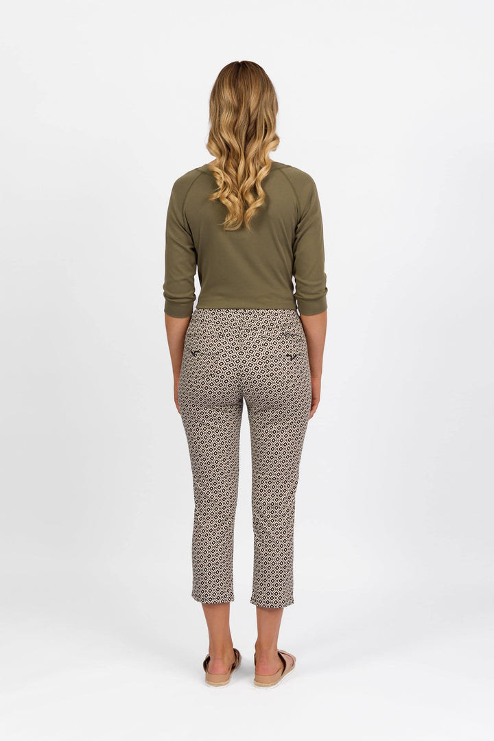 274LW Sahara - Printed Slim Leg 7/8 Length Lightweight Pull-On - Vassalli