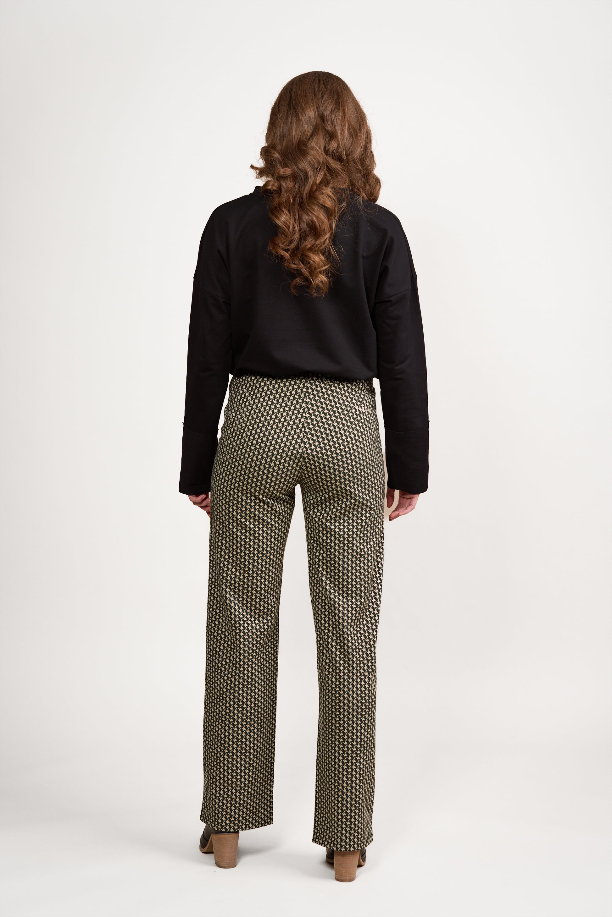 295 St Ives - Wide Leg Full Length Pull On - Vassalli