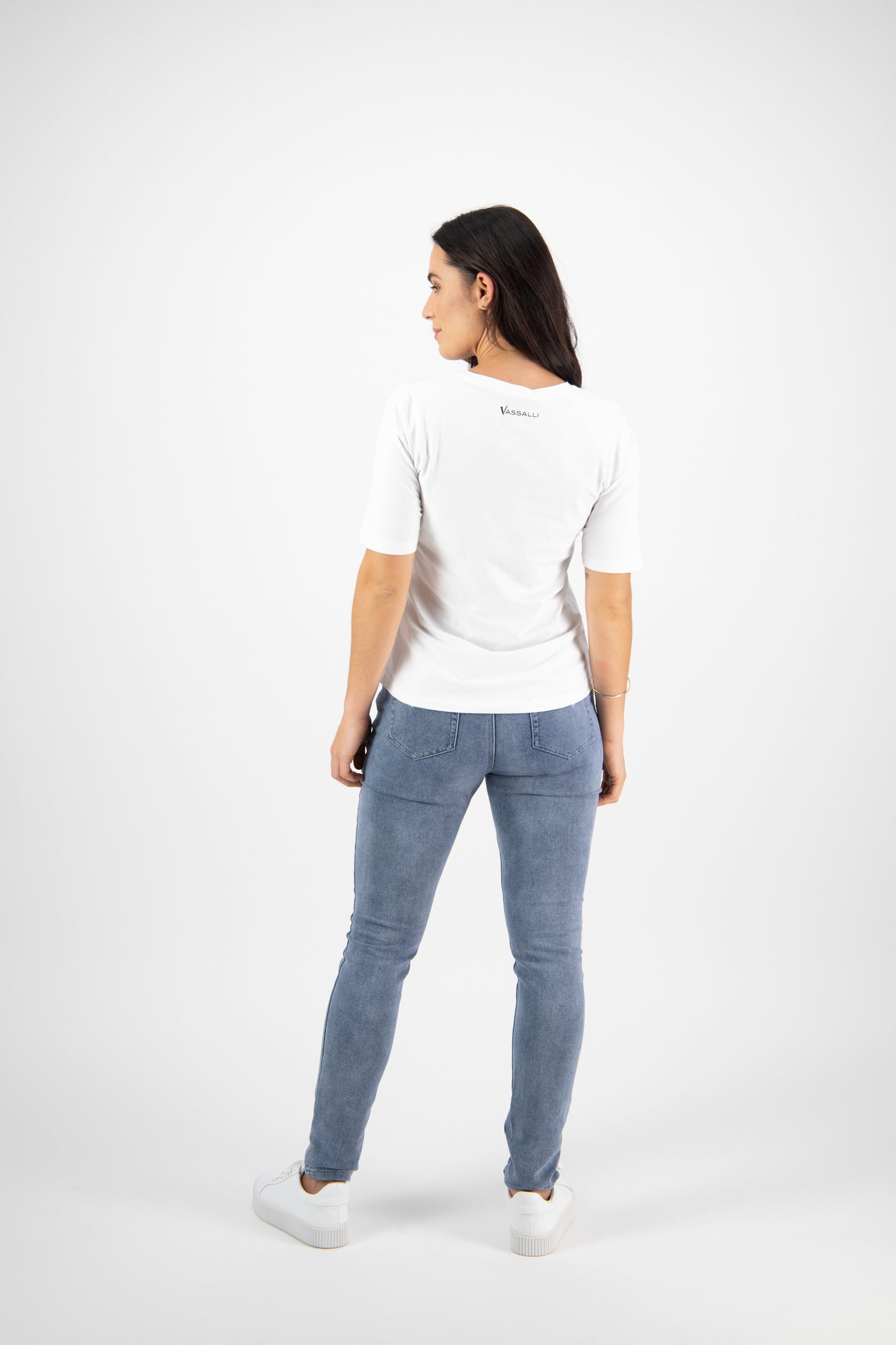 3333 White - V-Neck Tee - Vassalli