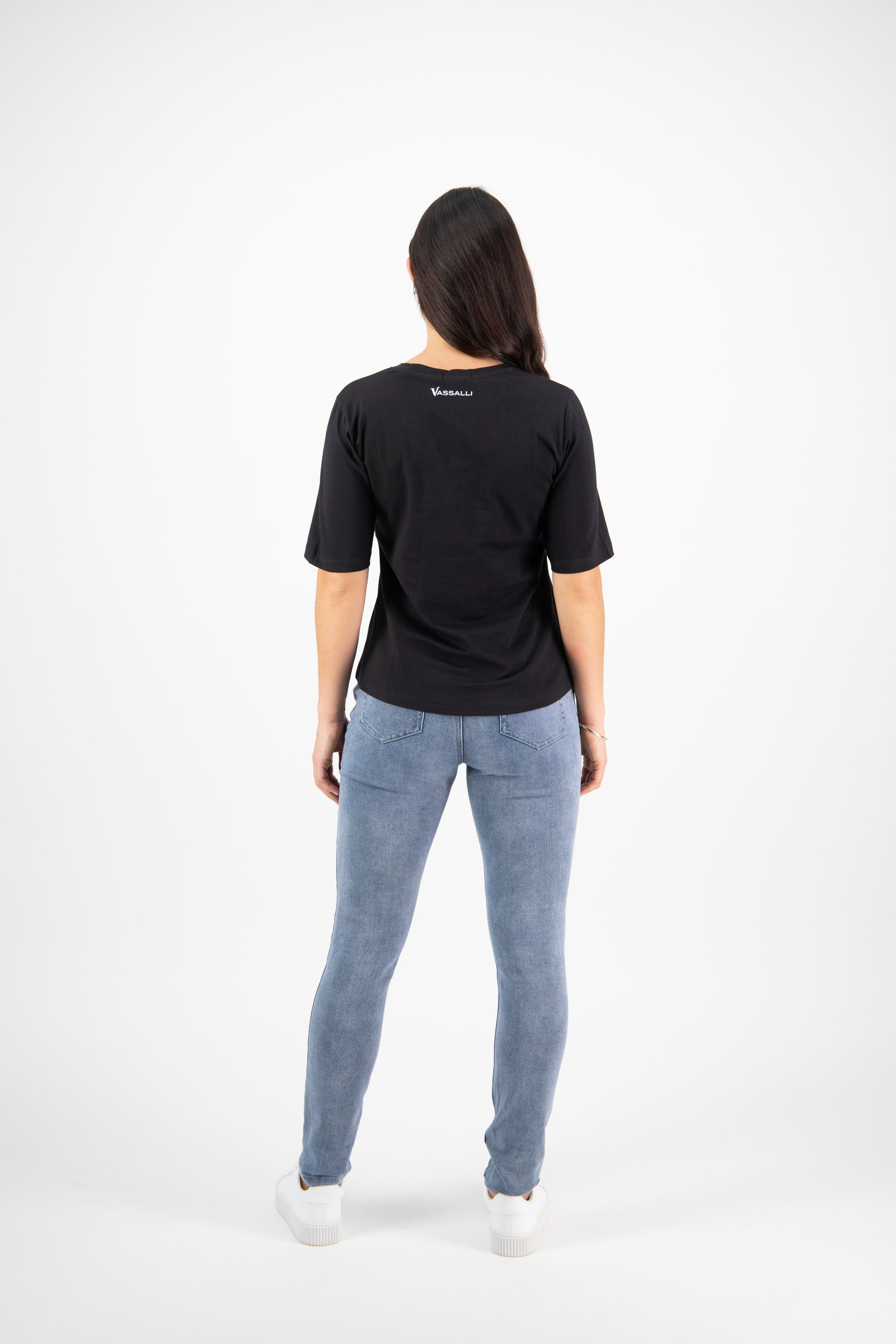3333 Black - V-Neck Tee - Vassalli